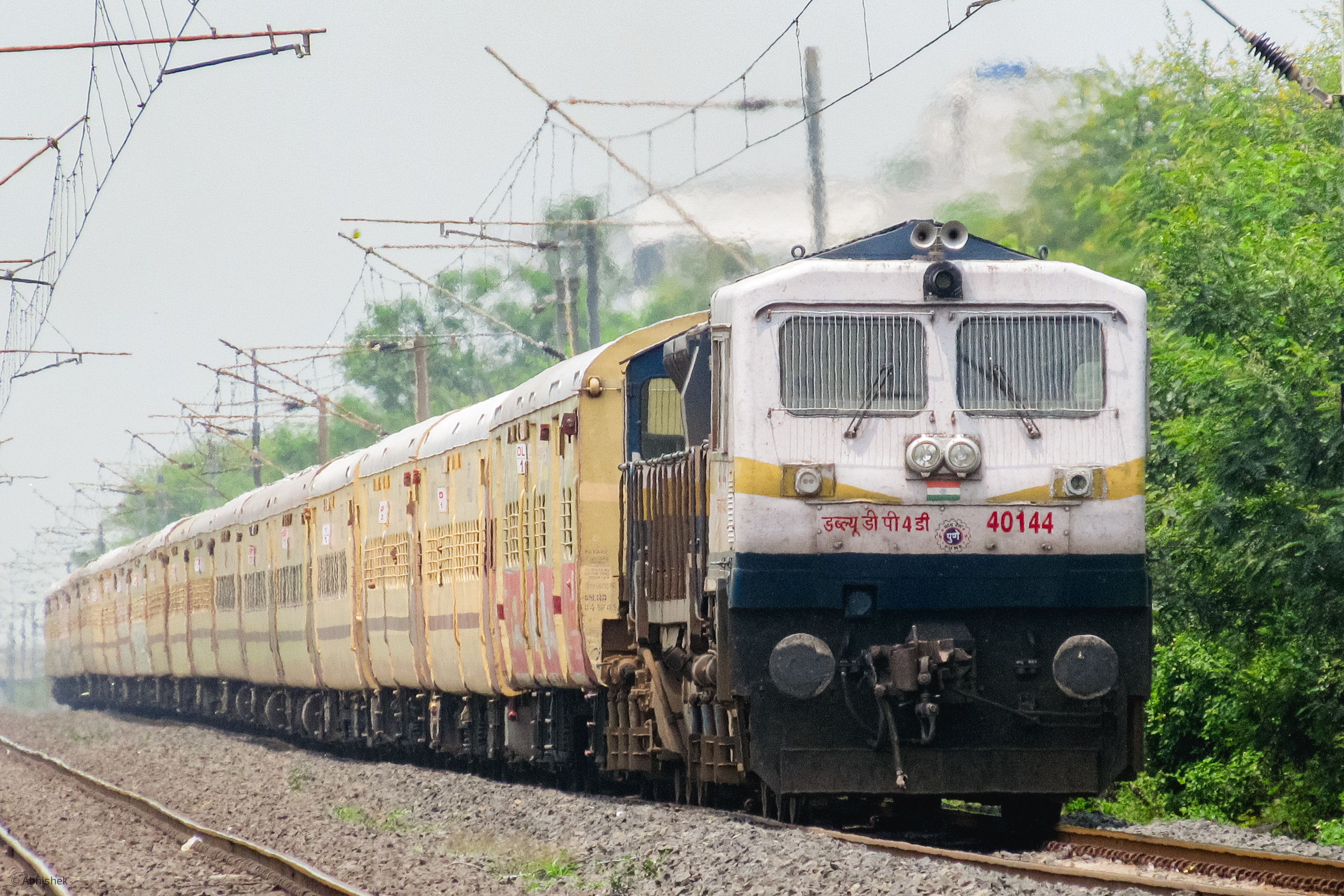 22849 Shalimar - Secunderabad Weekly SF Express photo 4