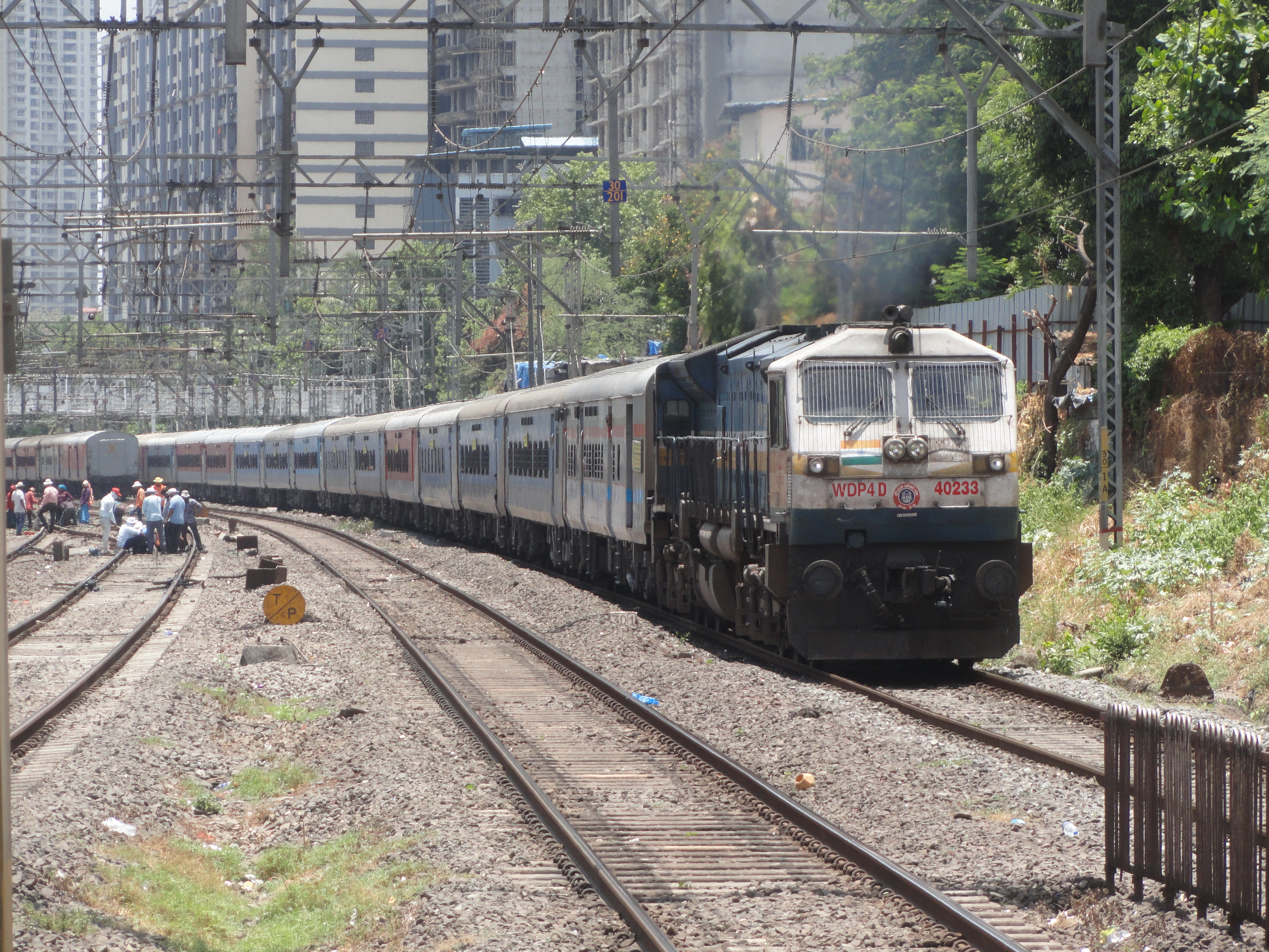 22617 Tirupati - SMVT Bengaluru Intercity SF Express photo 8