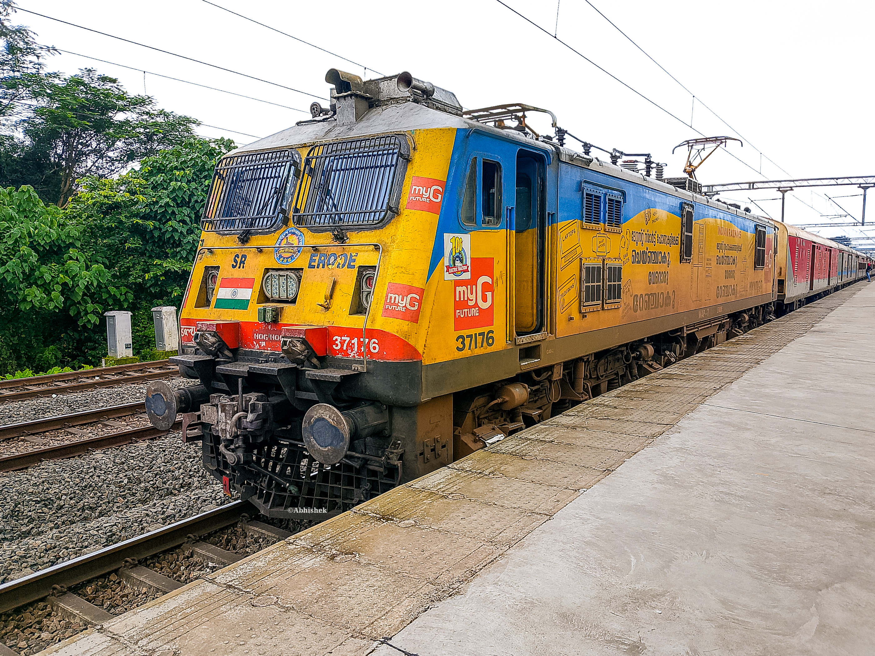 96654 TL64 / Titvala - Mumbai CSMT Slow Local photo 4