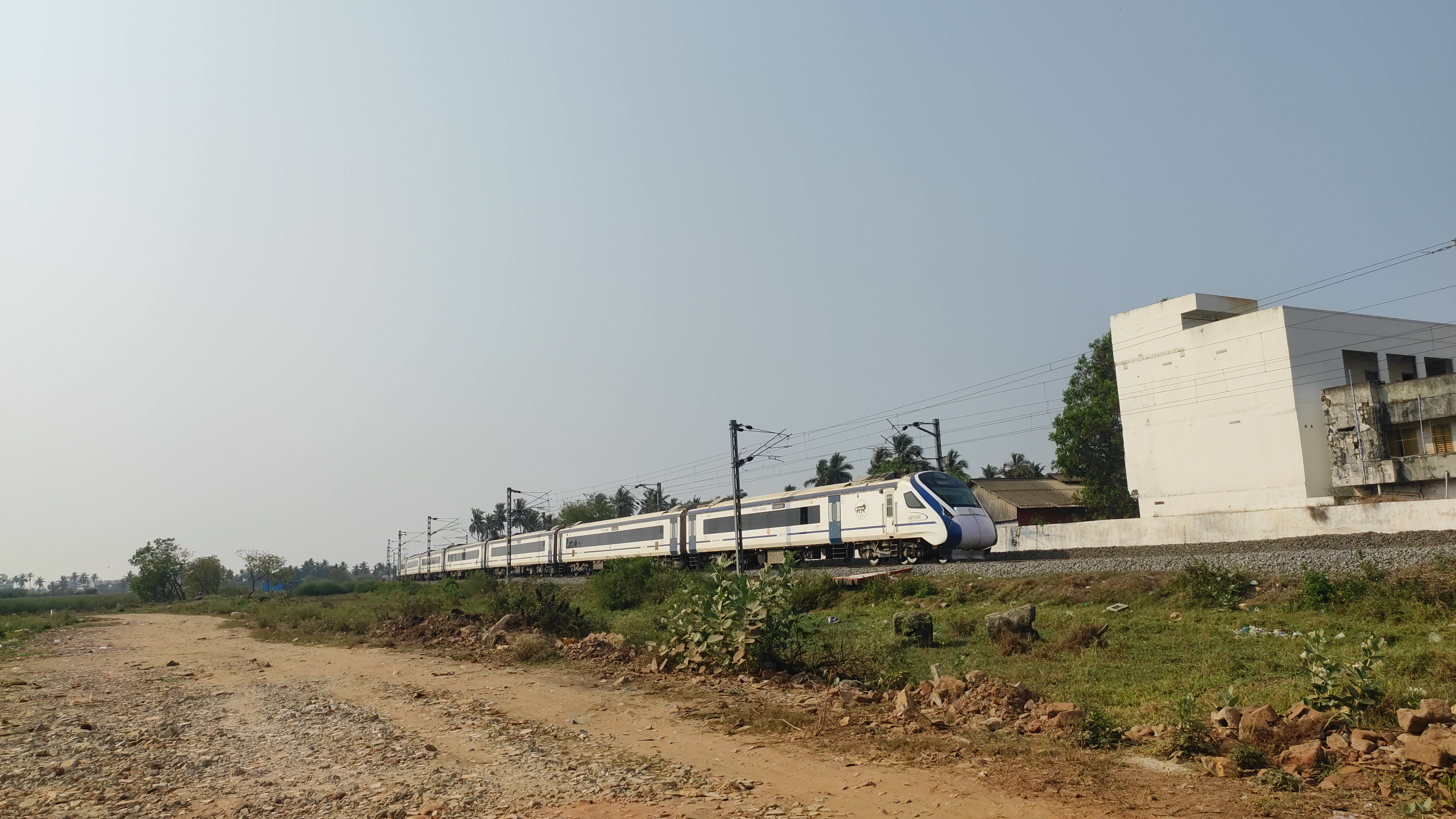 12483 Thiruvananthapuram North (Kochuveli) - Amritsar SF Express photo 2