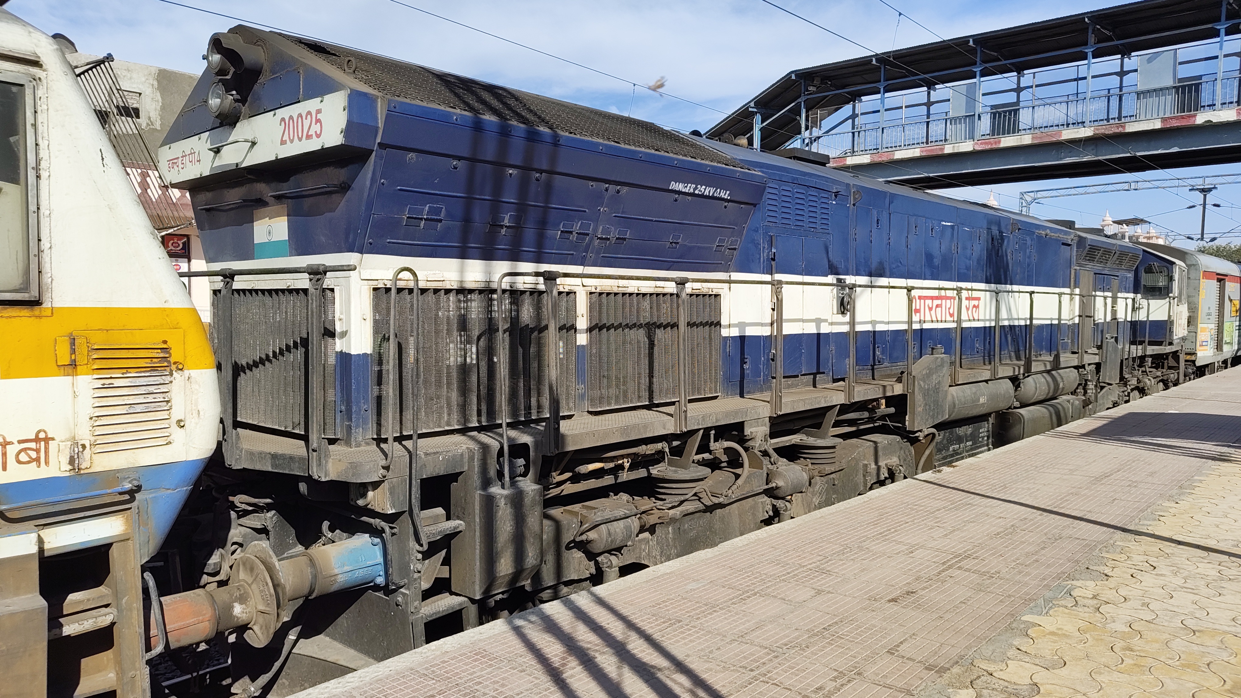 66009 Chennai Central Suburban - Arakkonam MEMU photo 7