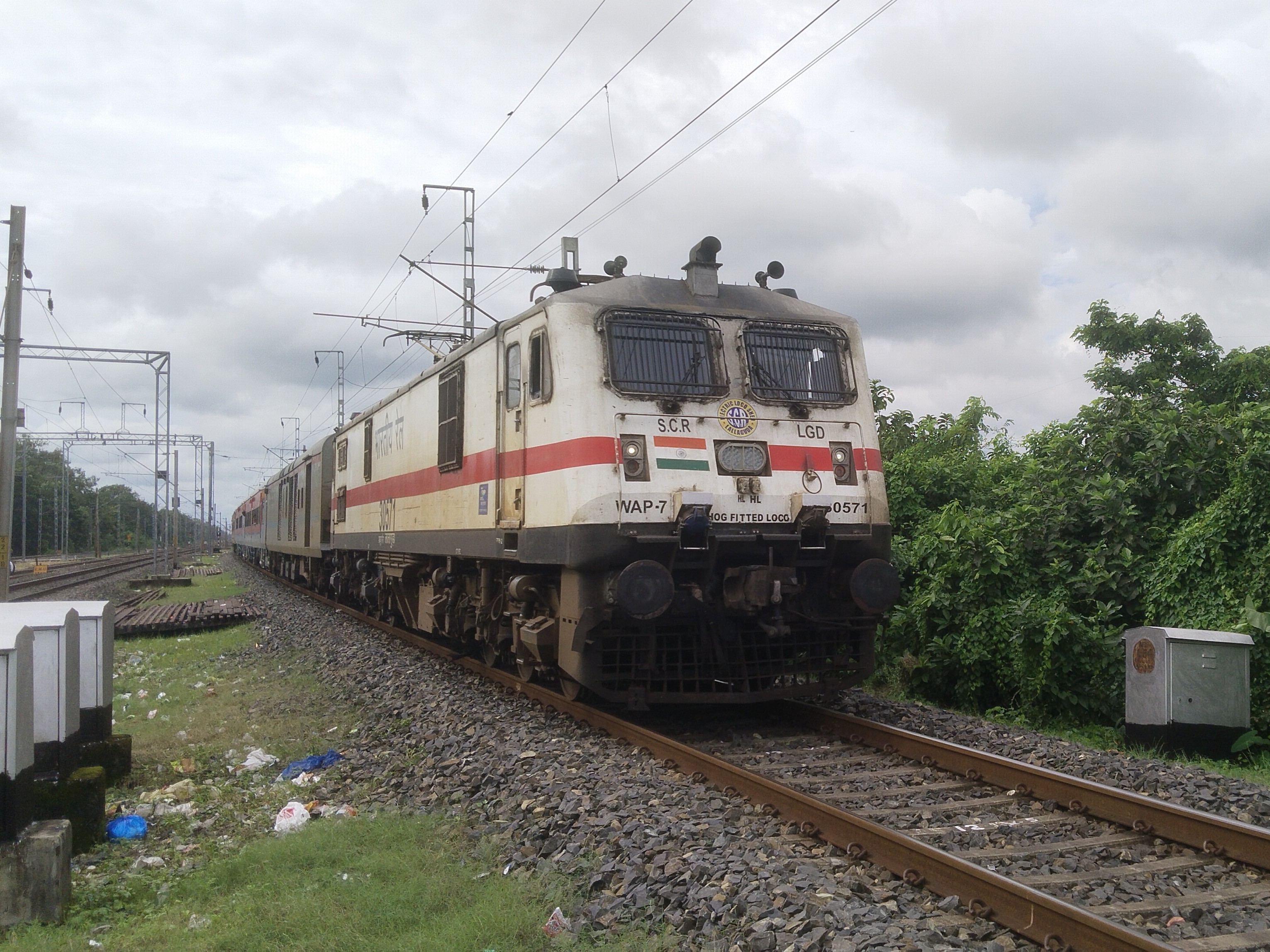 66611 Mettupalayam - Podanur MEMU photo 4