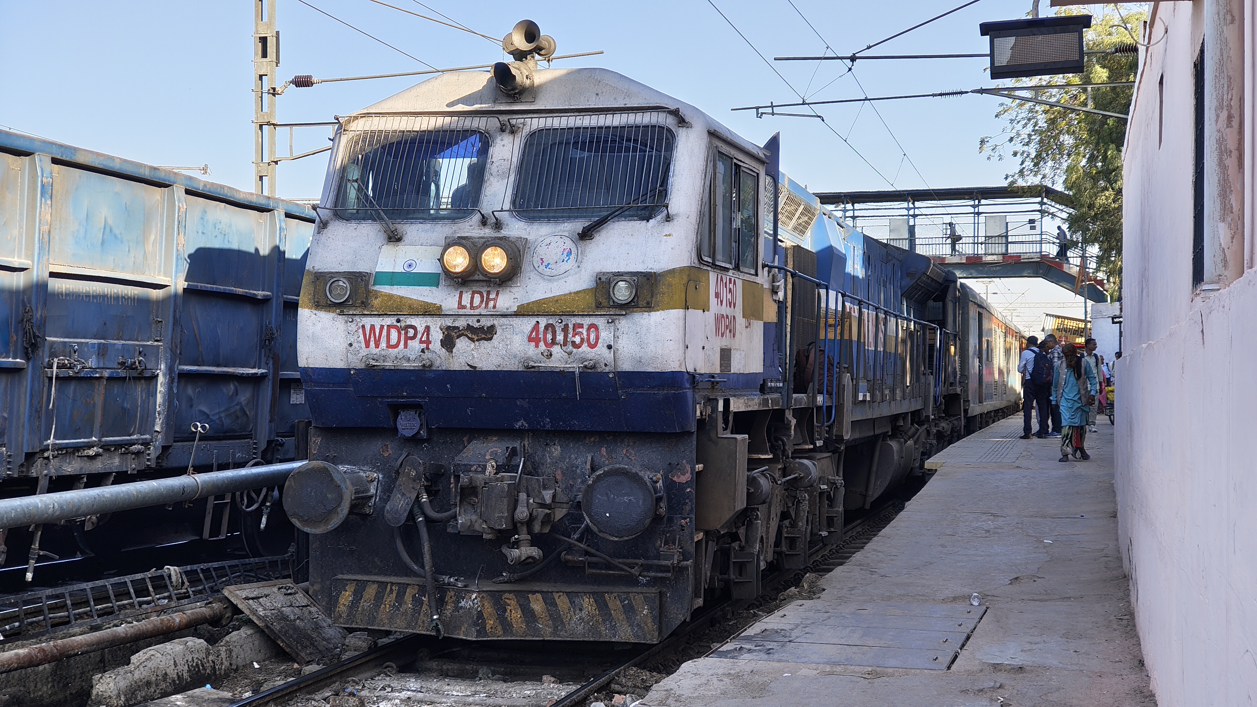 11605 Bhopal - Bina MEMU Express photo 5