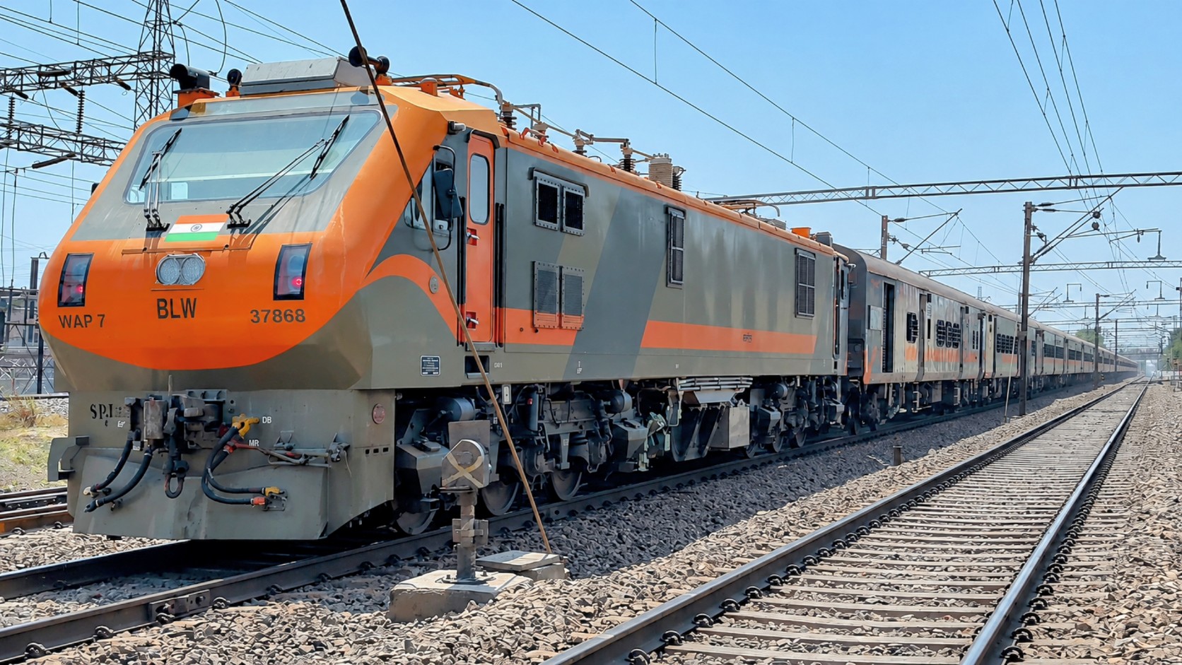 18424 Daspalla - Bhubaneswar Seva MEMU Express photo 1