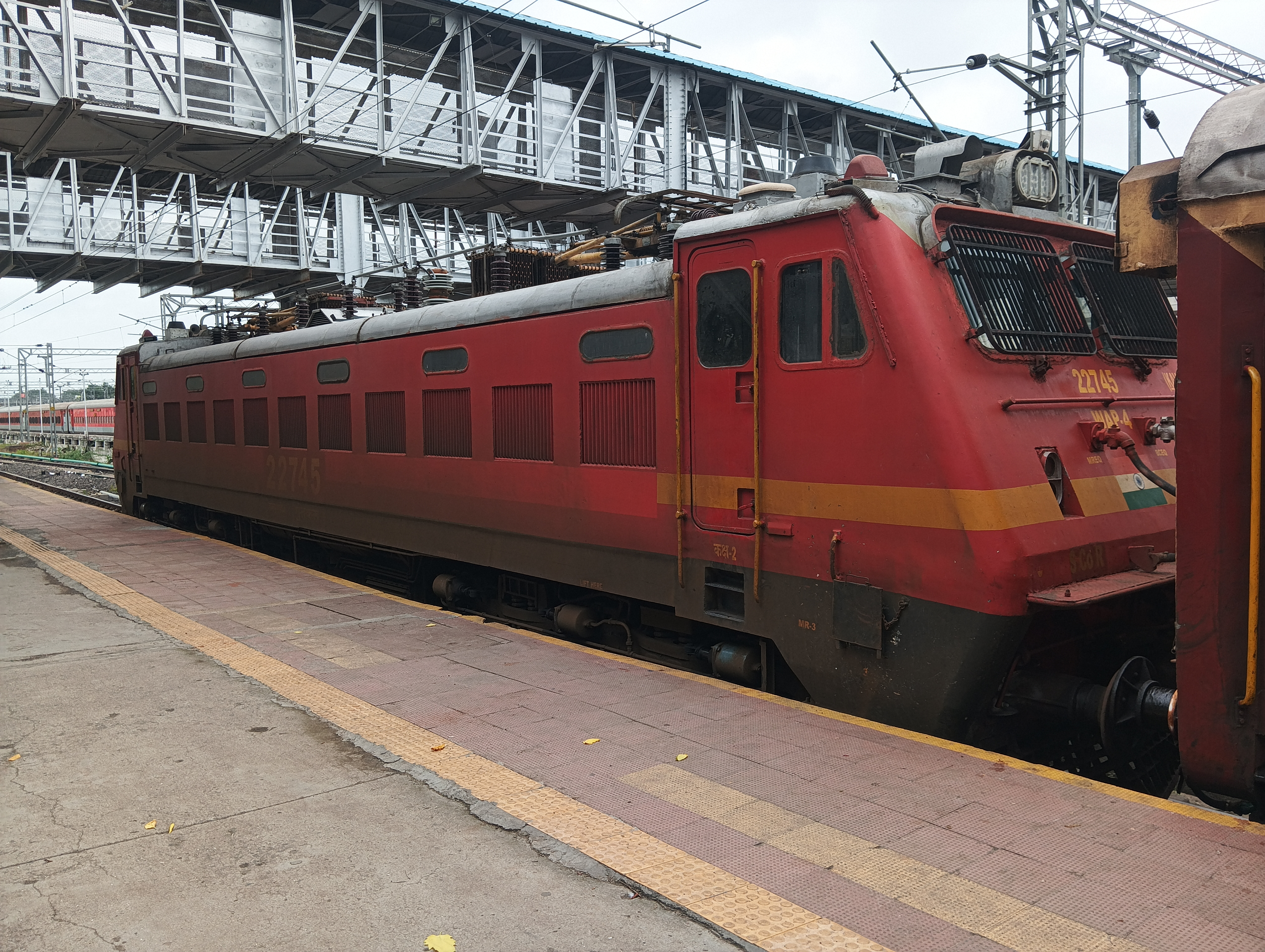 96653 TL65 / Mumbai CSMT - Titvala Slow Local photo 7