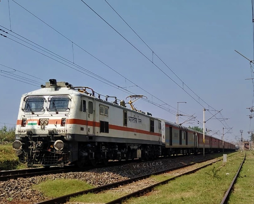 74691 Amritsar - Qadian DEMU photo 2