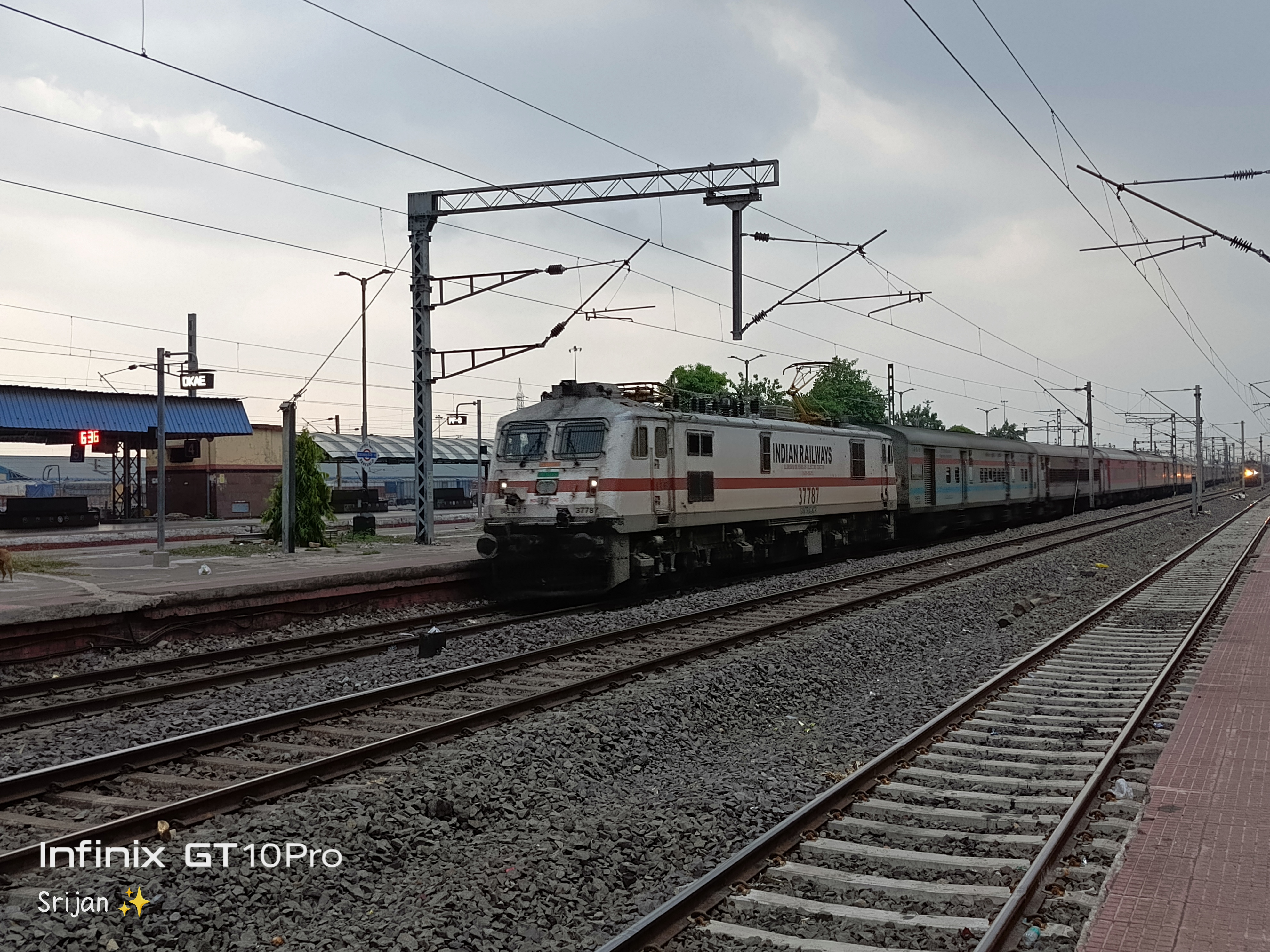 61111 Badnera - Amravati MEMU photo 8