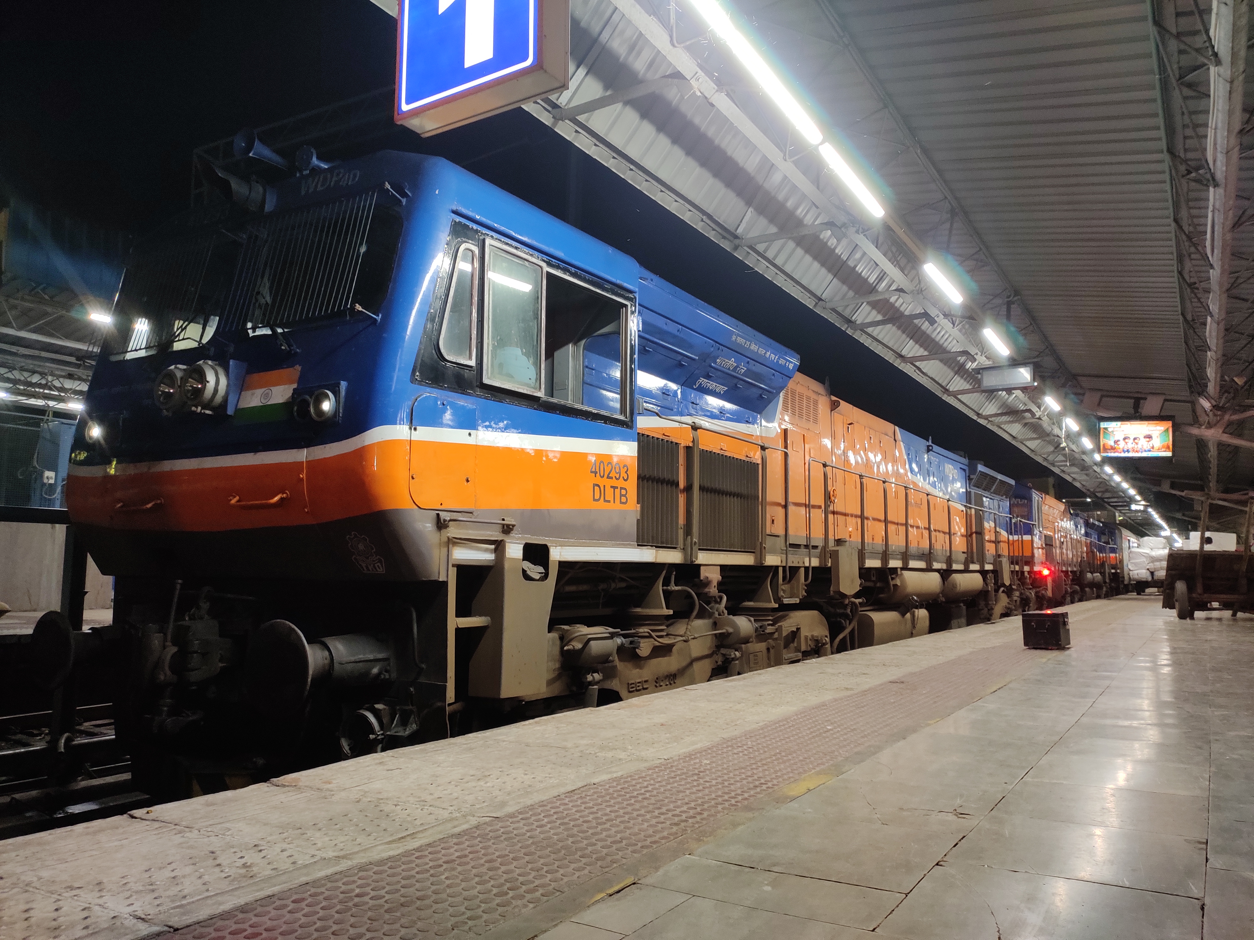 47220 Falaknuma - Lingampalli MMTS photo 6