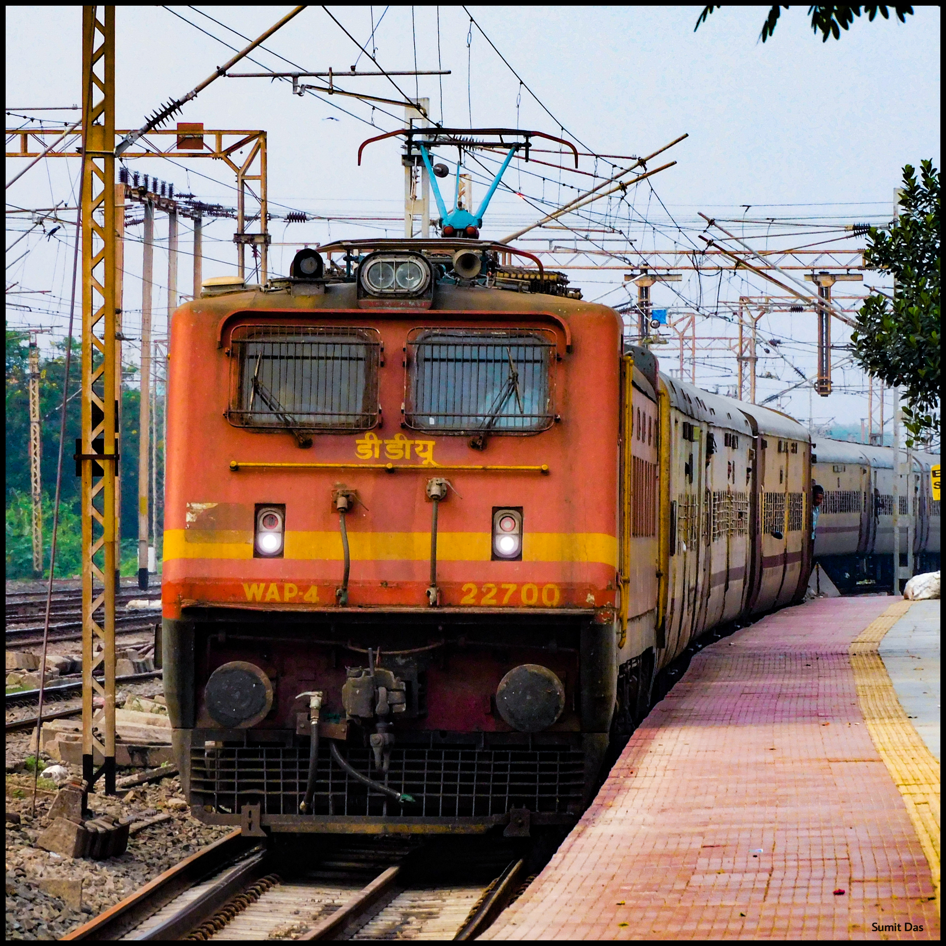 68015 Kharagpur - Tatanagar MEMU photo 5