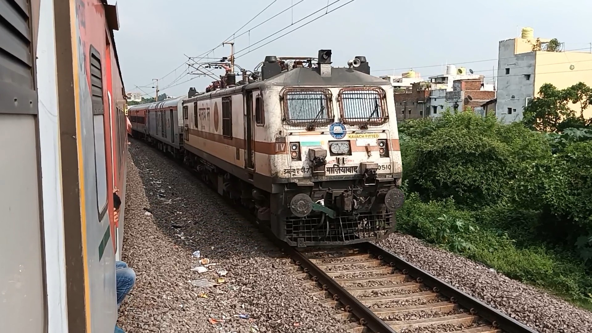 16108 Santragachi - Tambaram Amrit Bharat Express photo 8