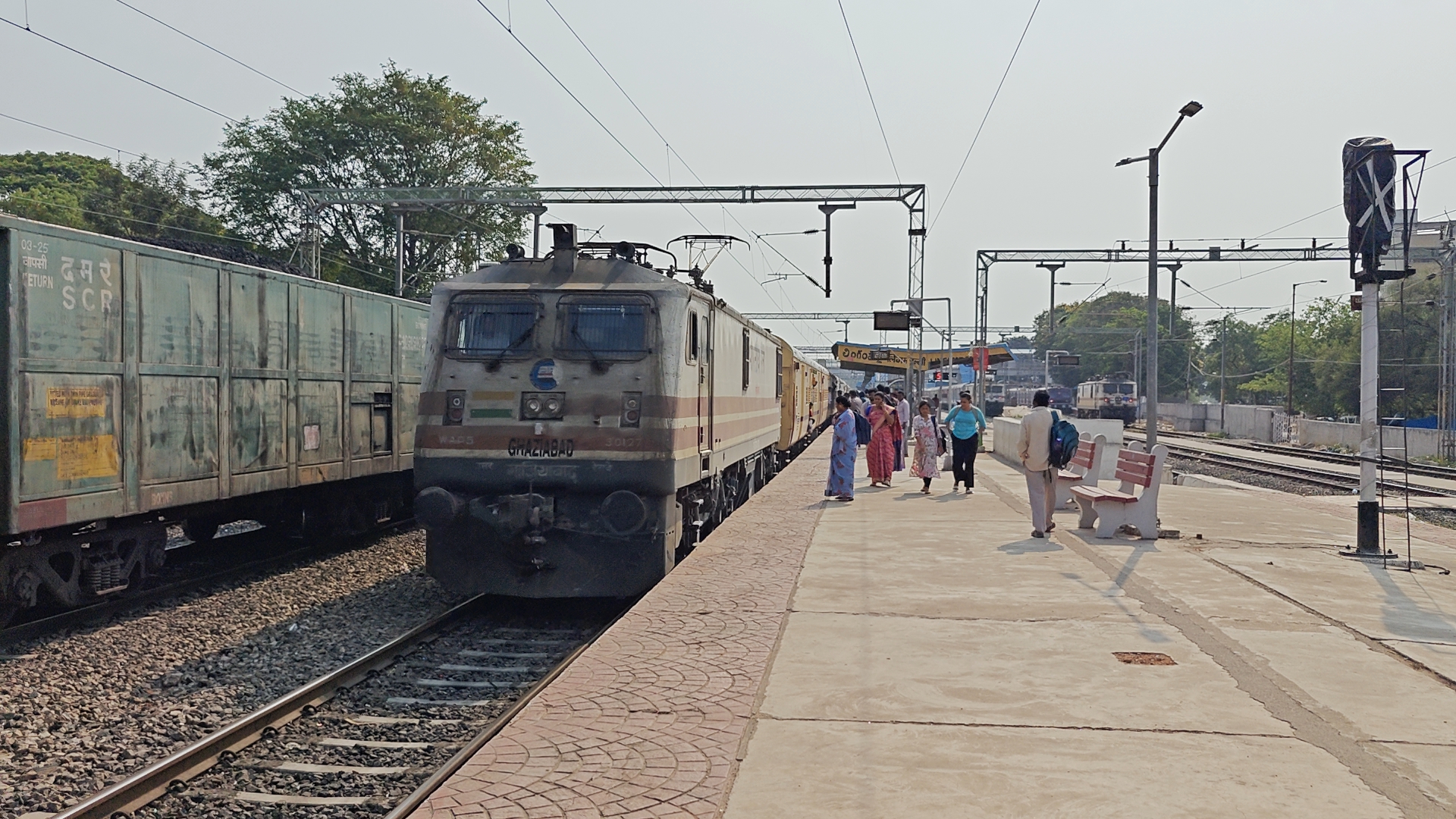 20849 Bhubaneswar - Rameswaram Weekly SF Express photo 1