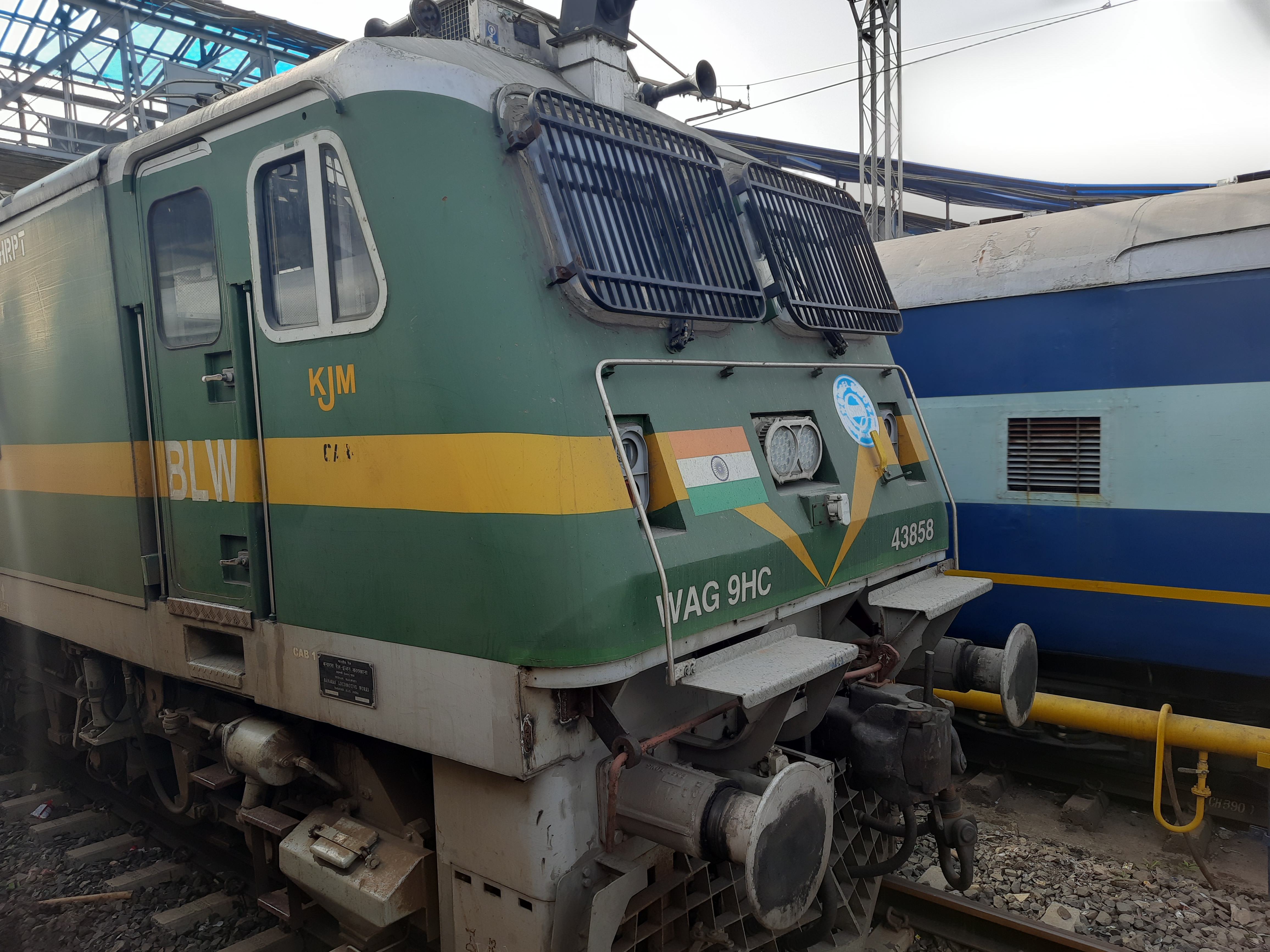 14205 Ayodhya Cantt. - Delhi Express photo 6