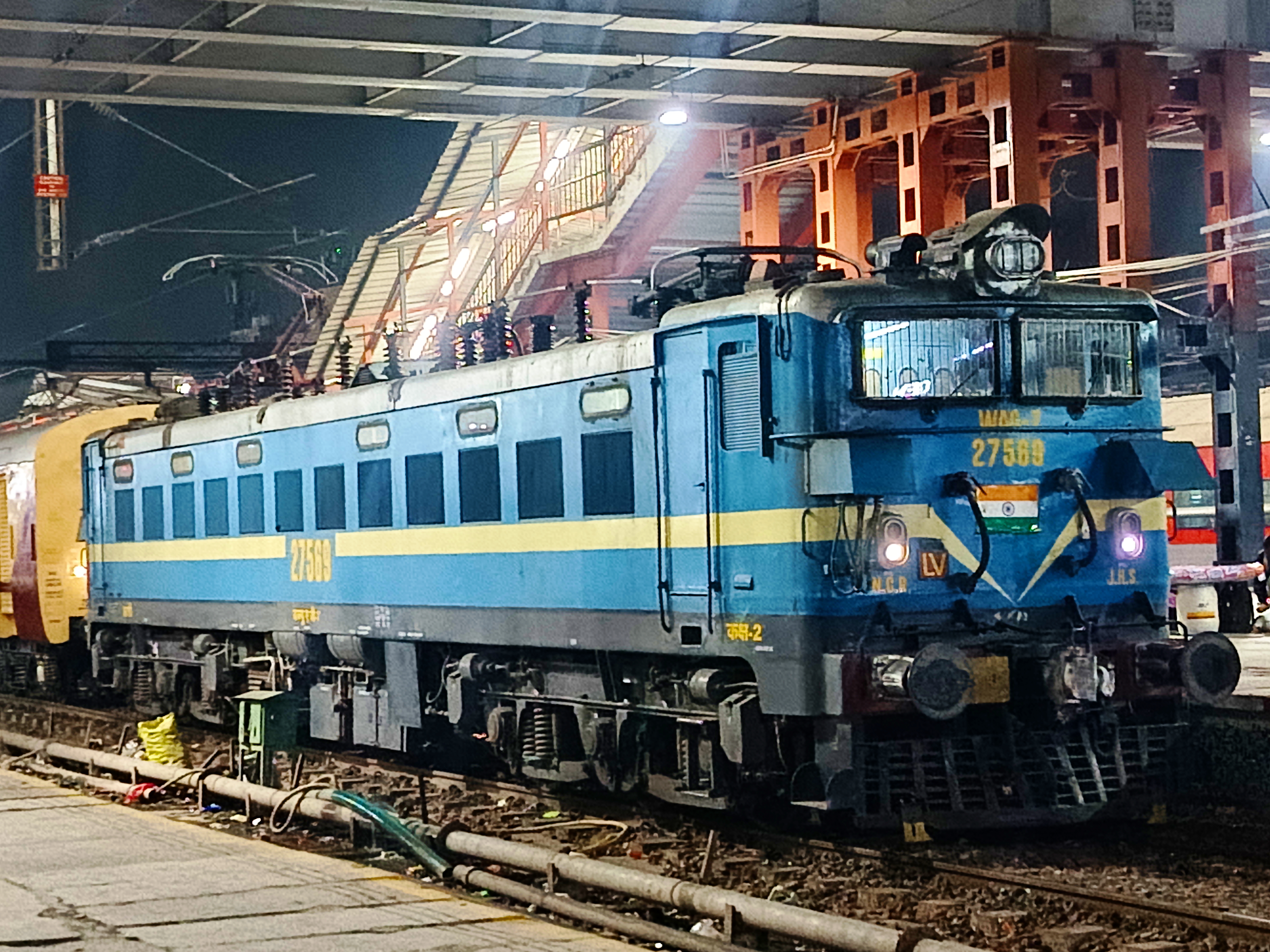 95103 S7 / Mumbai CSMT - Karjat Fast Local photo 3