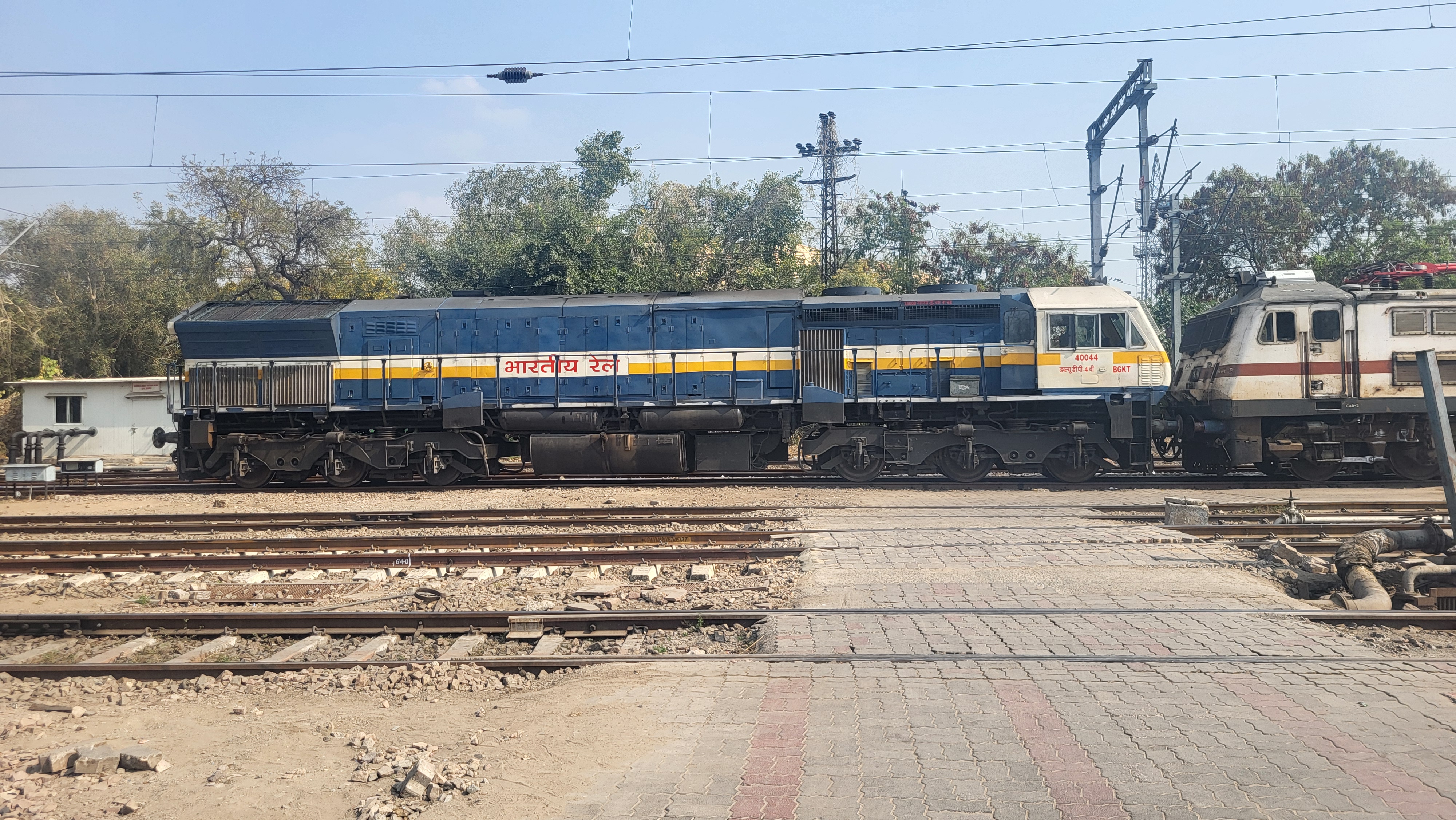 95601 TL9 / Mumbai CSMT - Titwala Fast Local photo 2