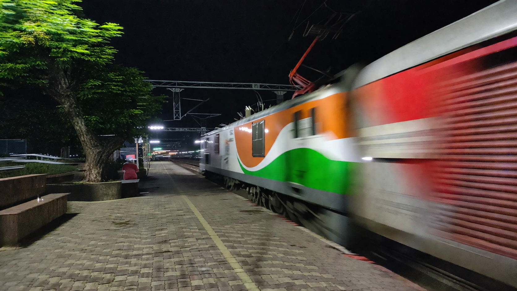 77611 Akola - Akot DEMU photo 7