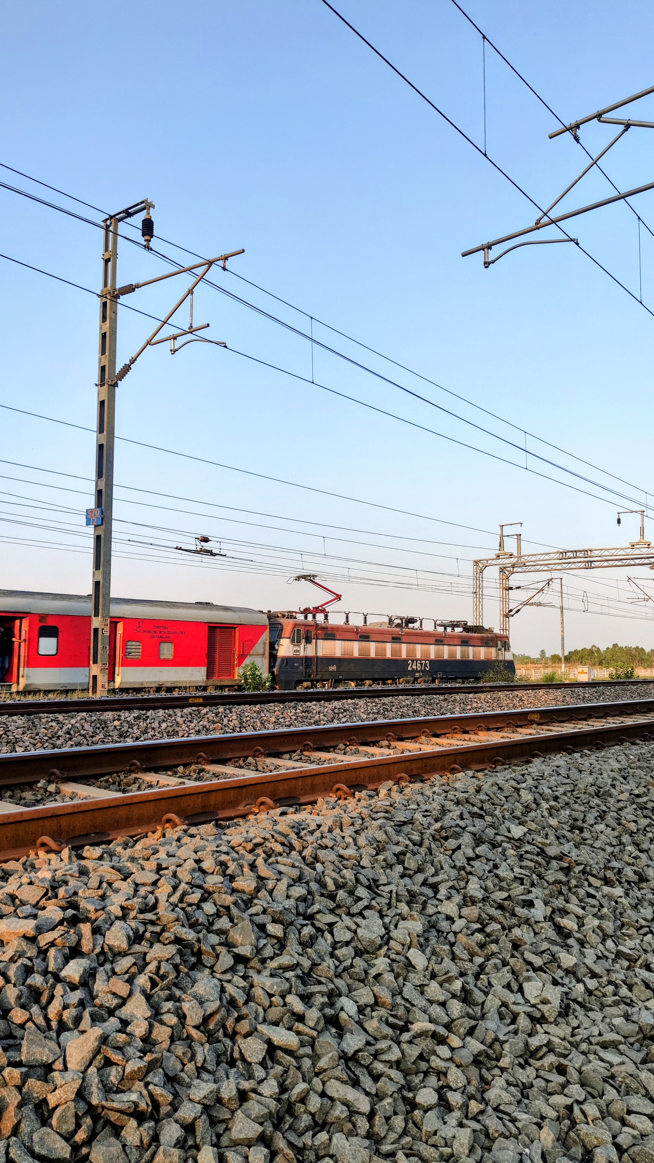 63176 Lalgola - Sealdah MEMU photo 6