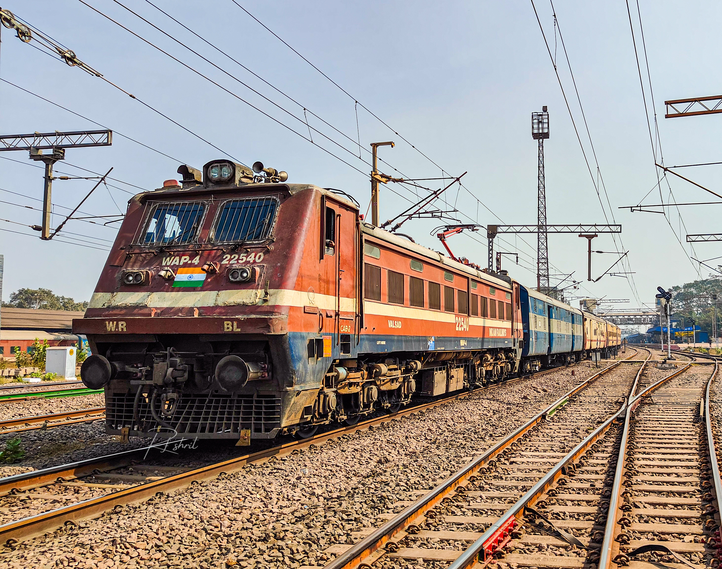 12906 Shalimar - Porbandar SF Express photo 16