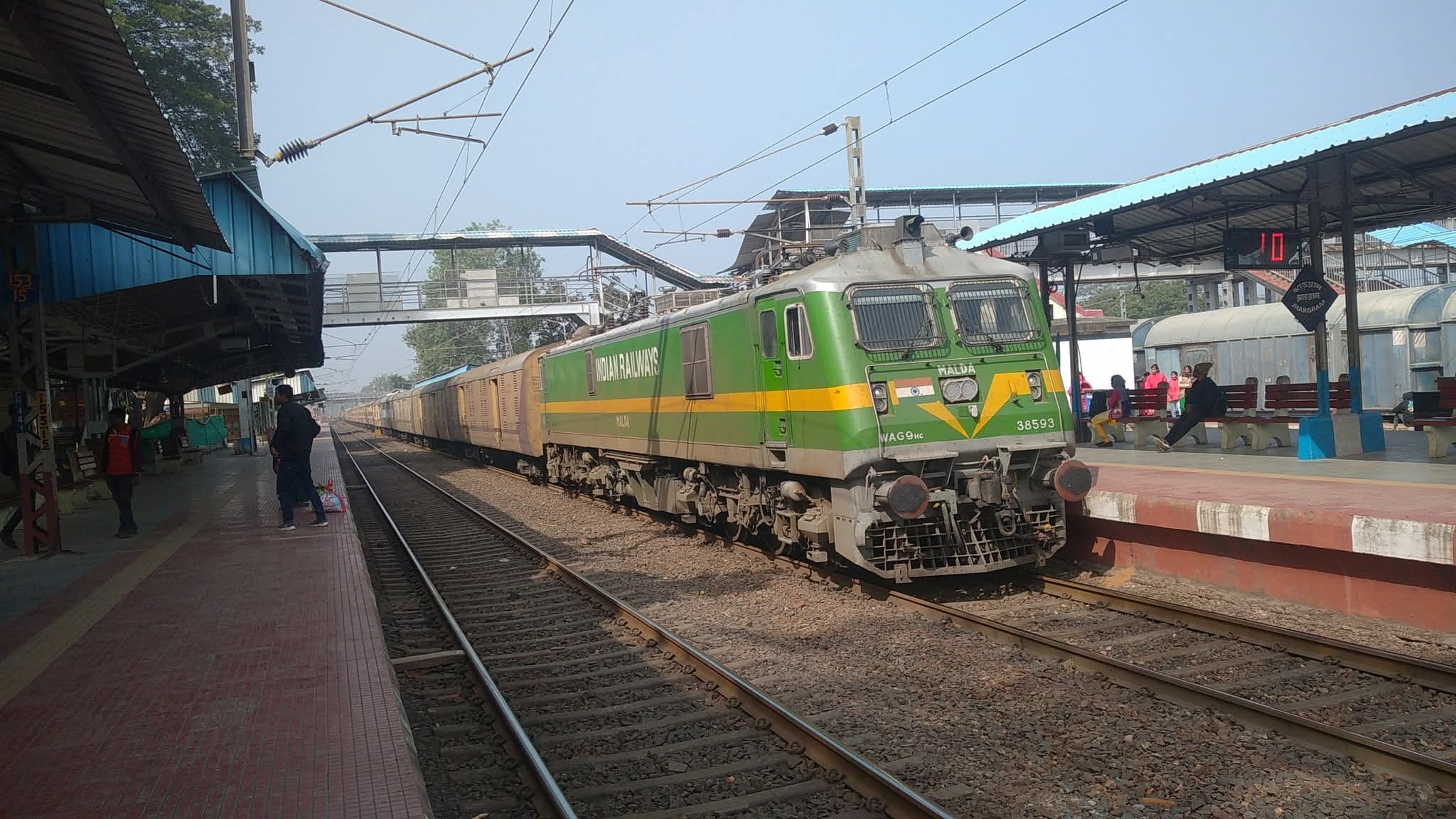 38445 Howrah - Panskura Local photo 4