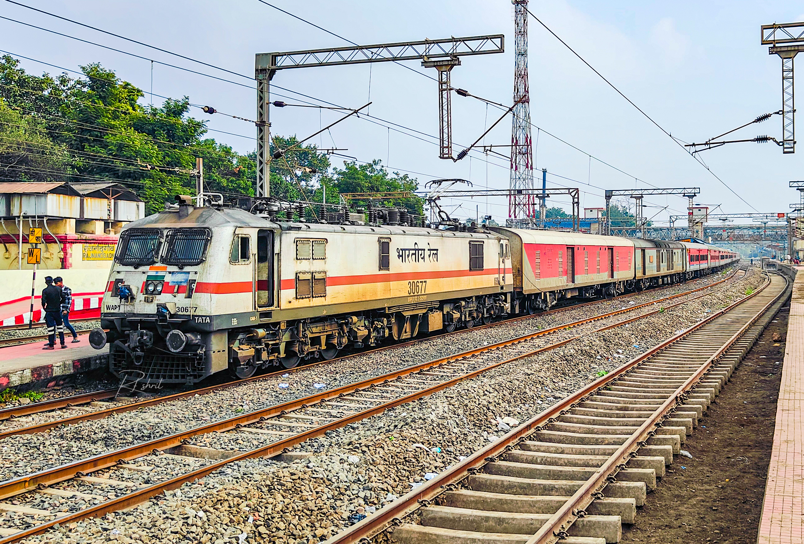 04715 Bikaner - Sainagar Shirdi Special Fare Special photo 1
