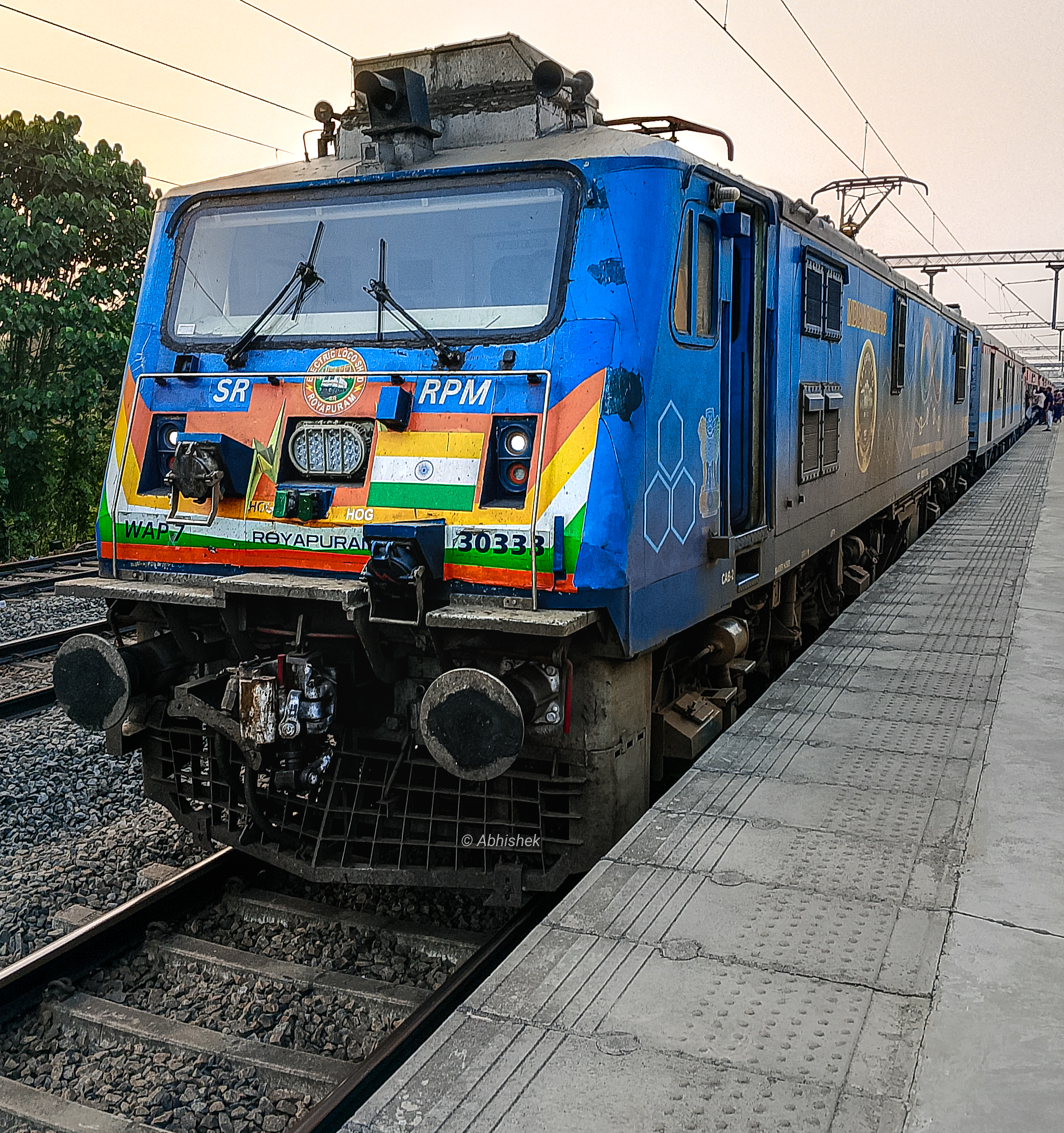12685 MGR Chennai Central - Mangaluru Central SF Express photo 14
