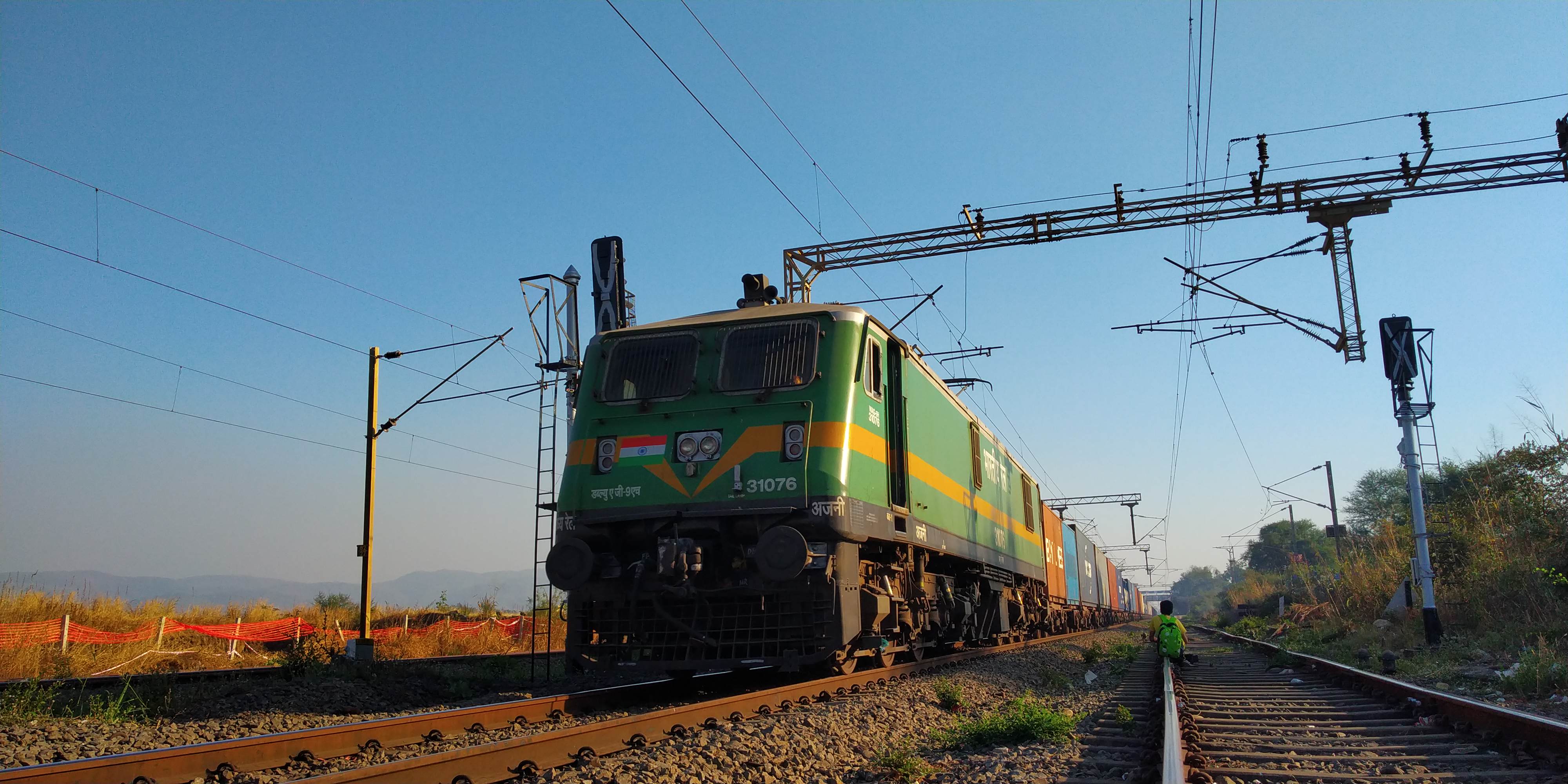 17407 Pamani Express photo 8