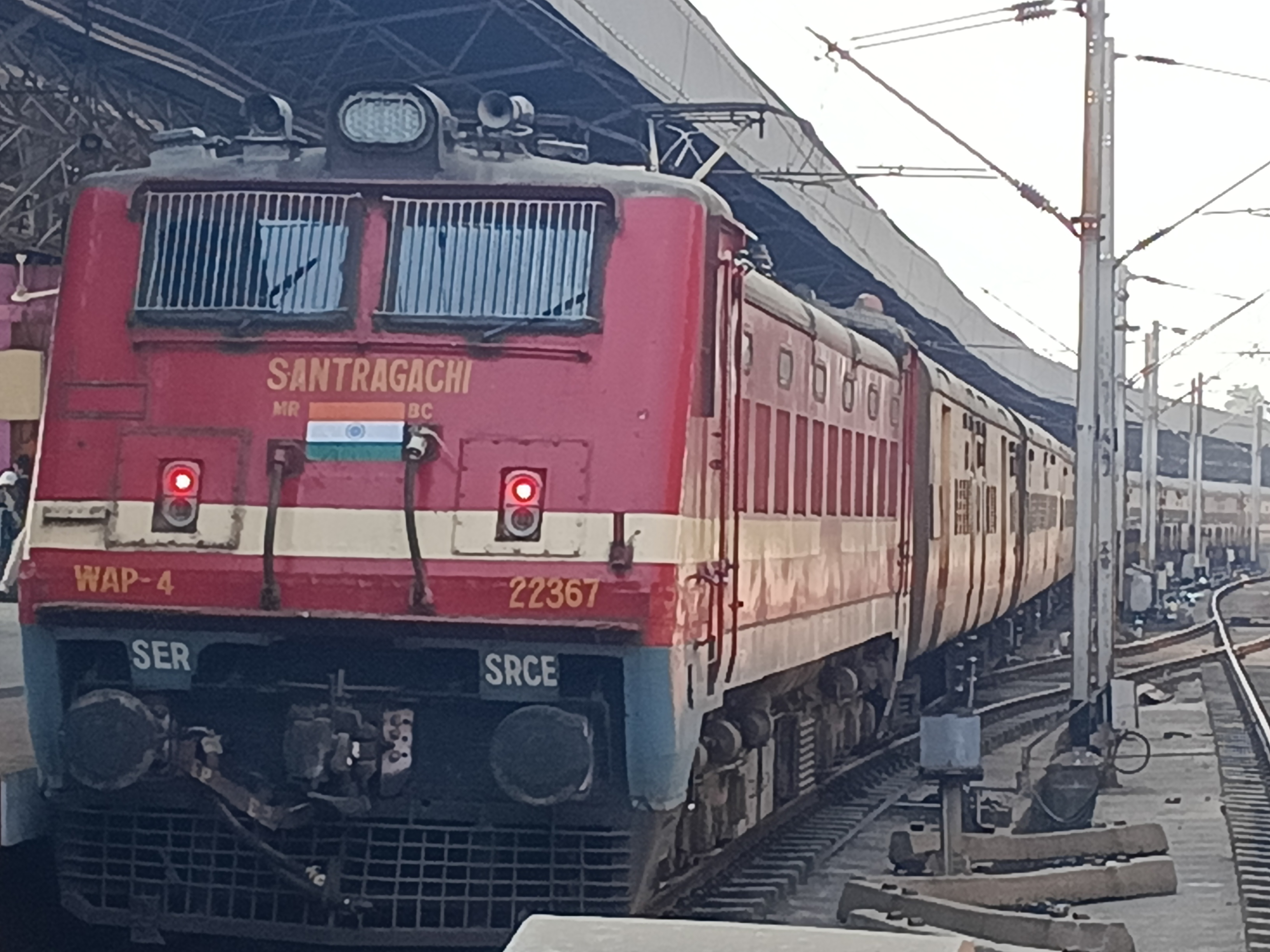 19405 Palanpur - Gandhidham Express photo 7