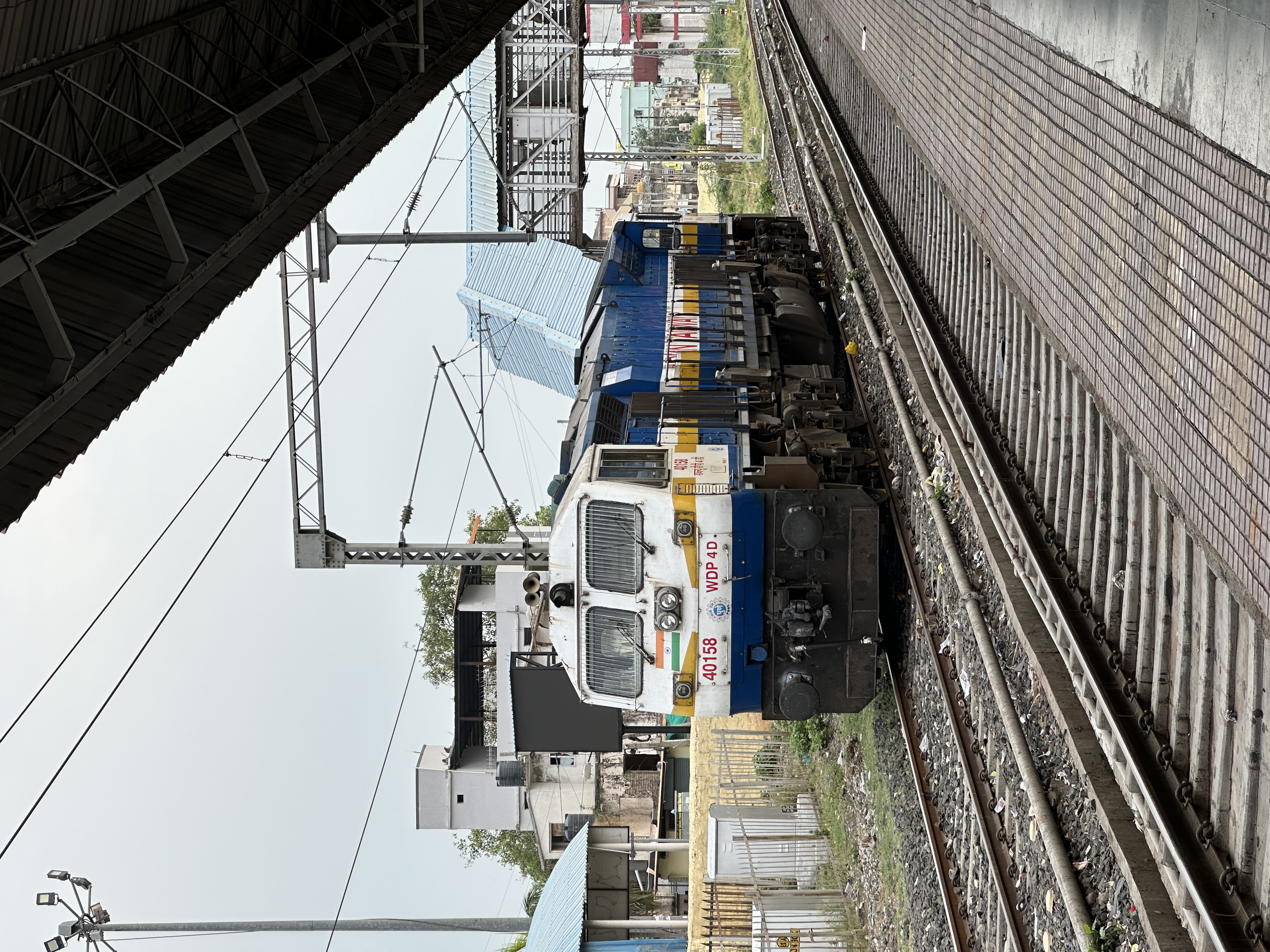 00907 KKF-SGTY RAPID CARGO photo 4