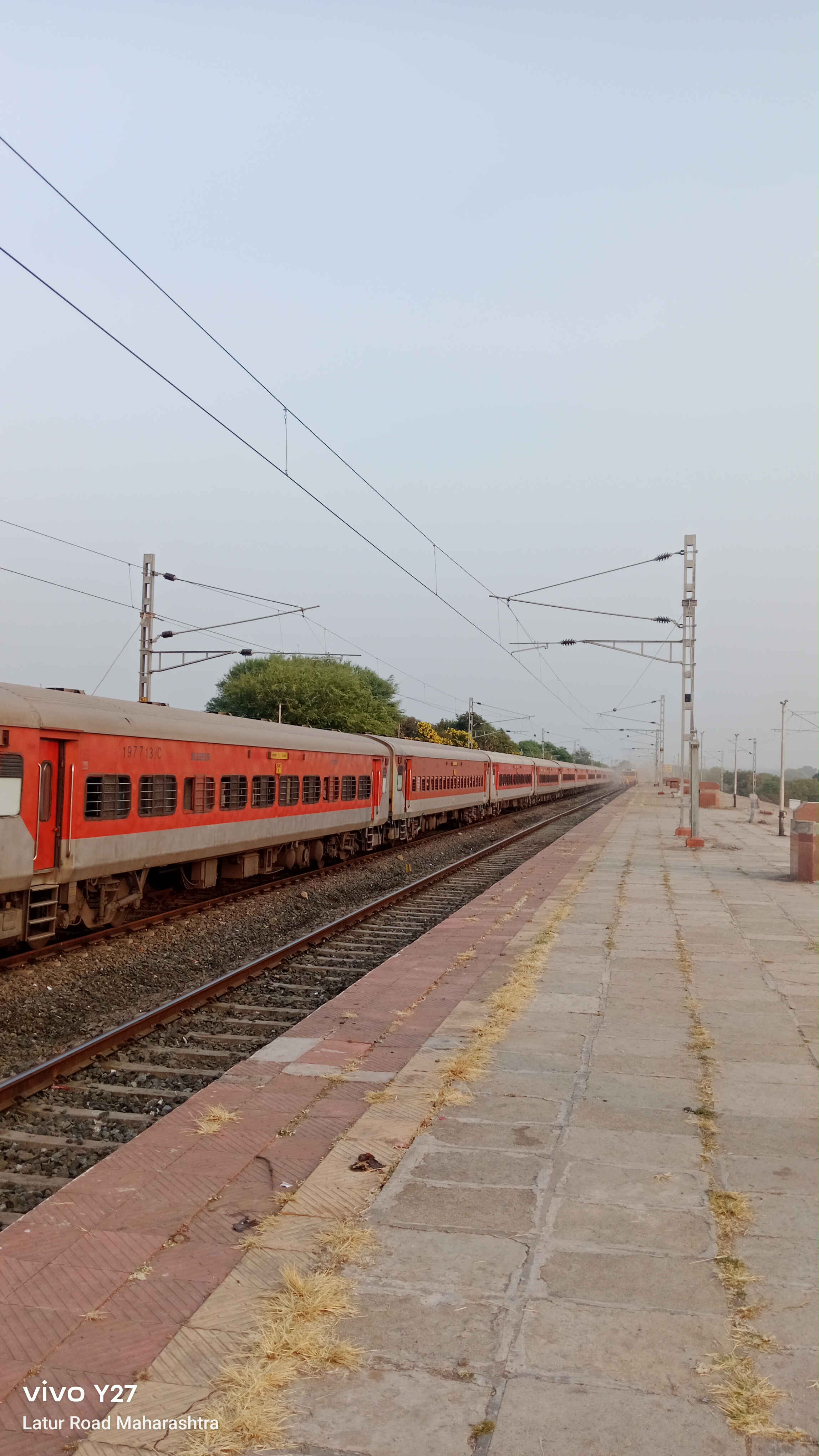 06151 MGR Chennai Central - Tuticorin Special Fare SF Festival Special photo 1