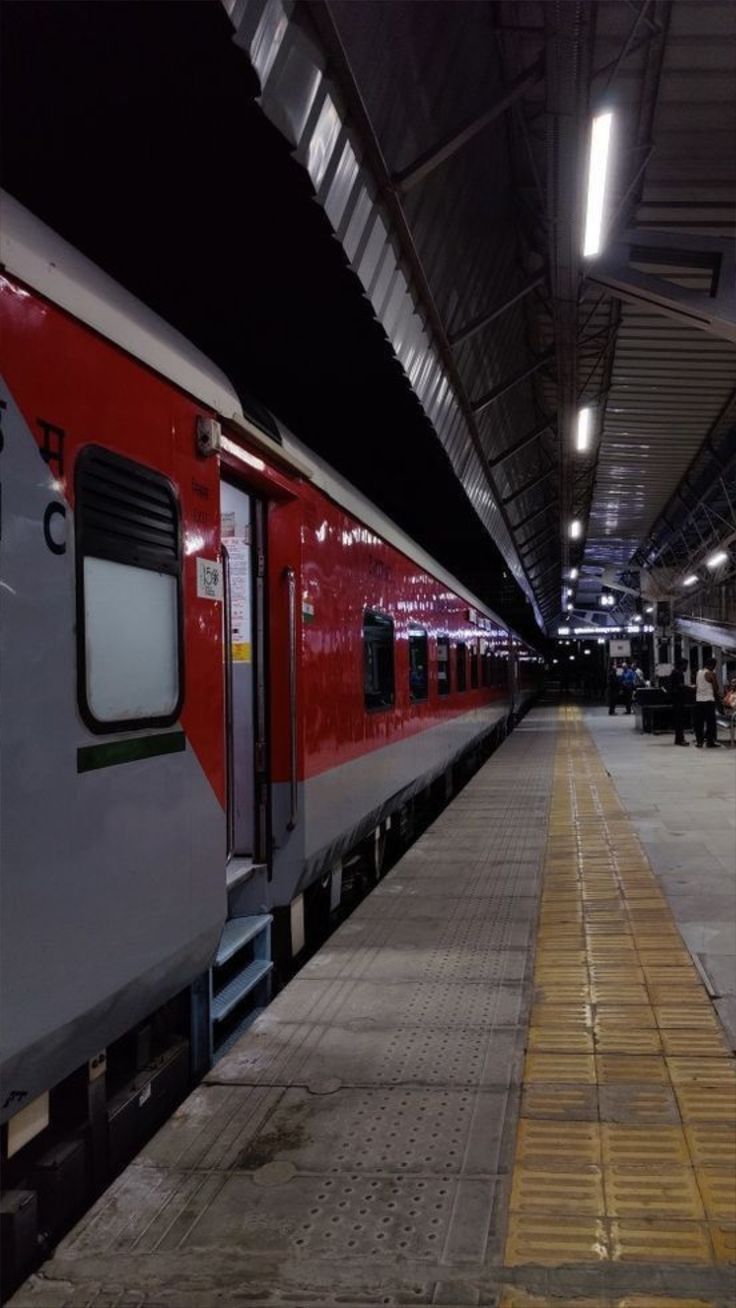 08575 Bhubaneswar - Mumbai LTT Special Fare Special photo 1