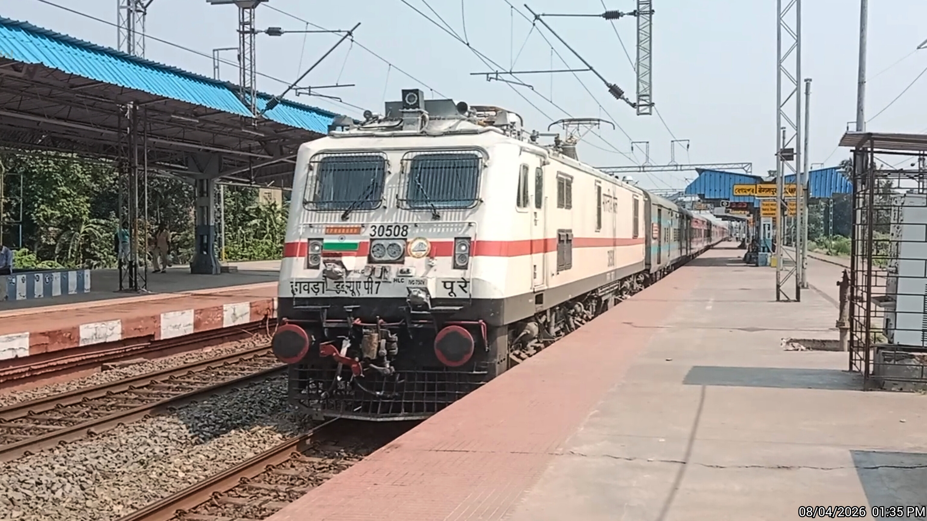 65121 Dohrighat - Varanasi City MEMU photo 7