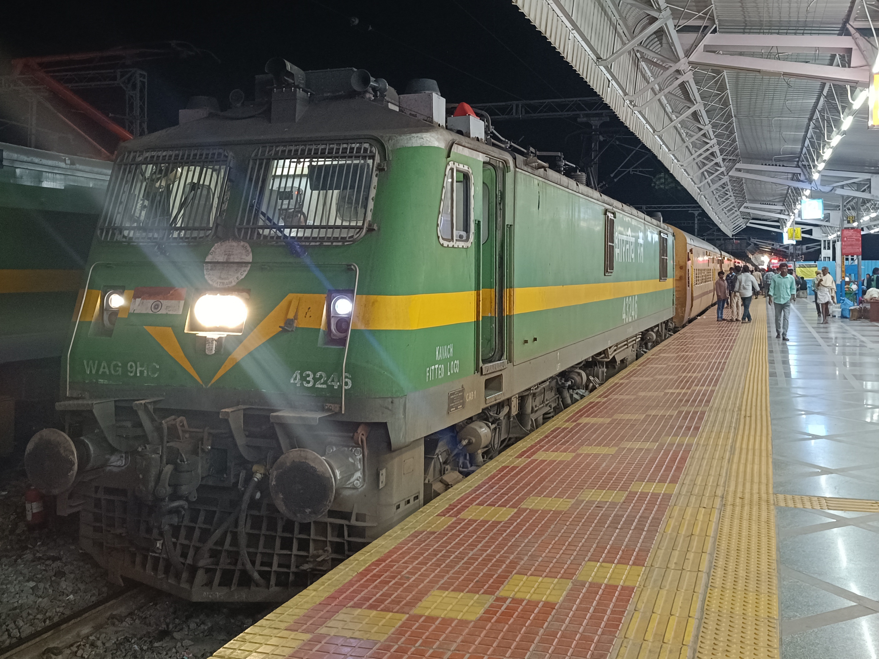 08645 Bhagalpur - Ranchi Special Fare Shravani Mela Special (via Barkakana) photo 3