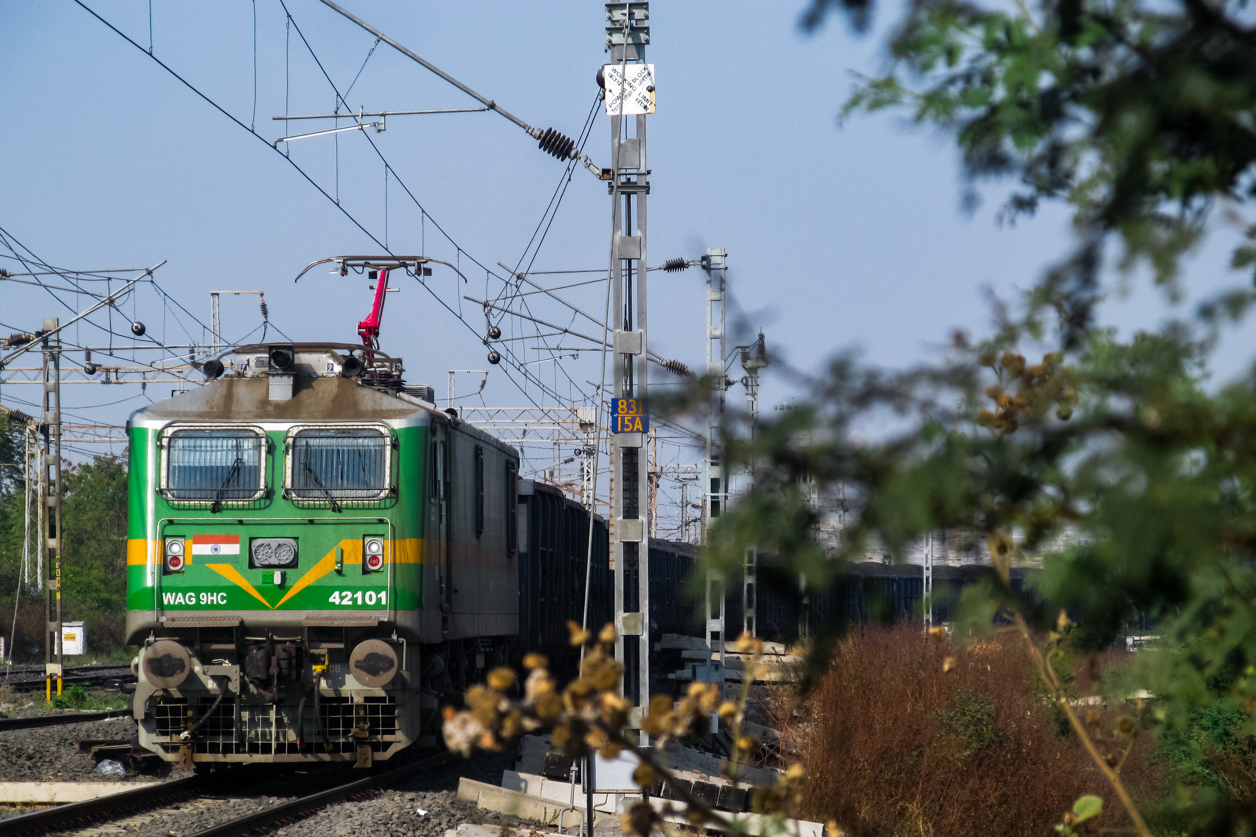 64703 Govindpuri - Aligarh MEMU photo 3