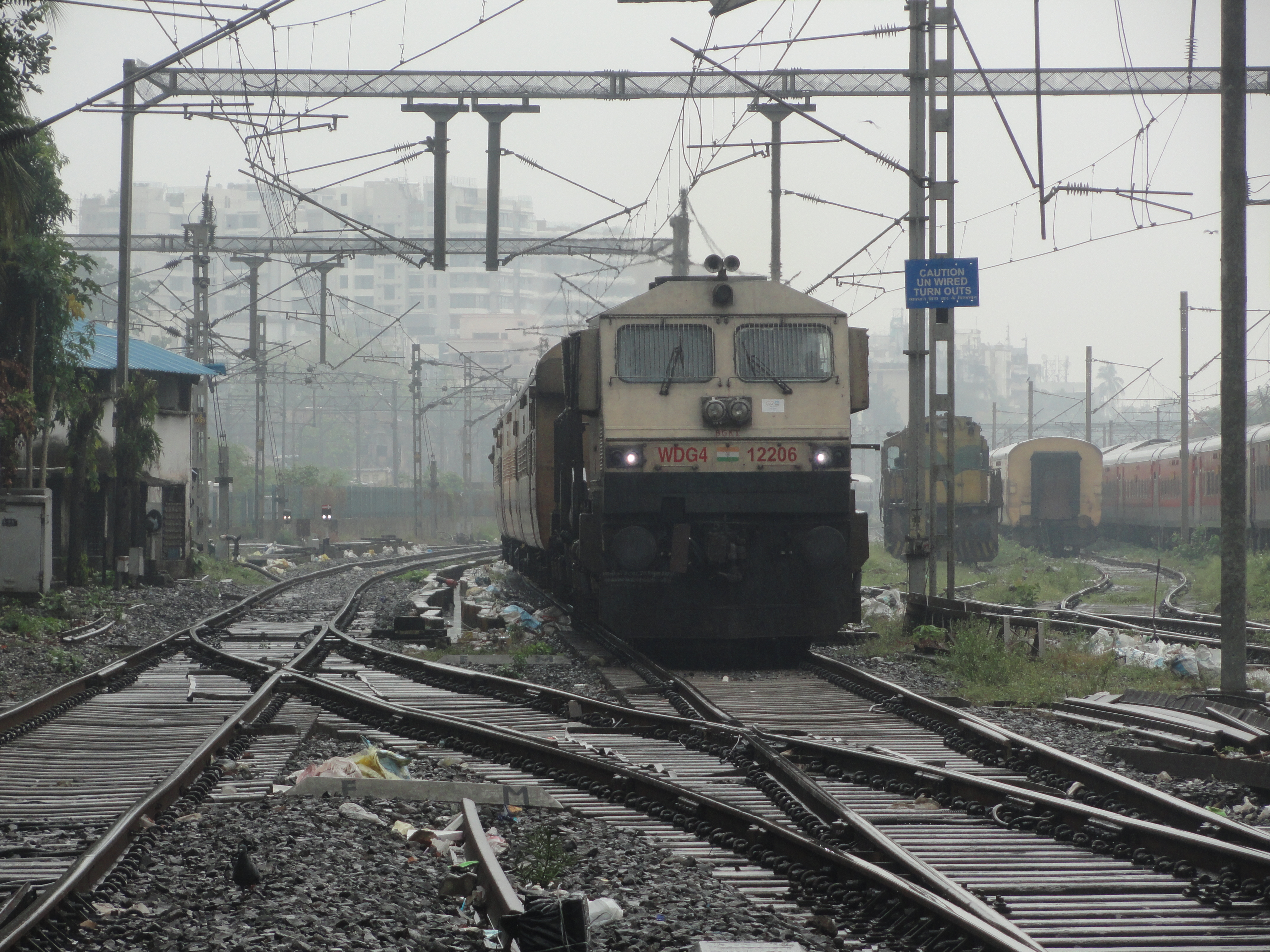 68736 Bilaspur - Raigarh MEMU photo 3