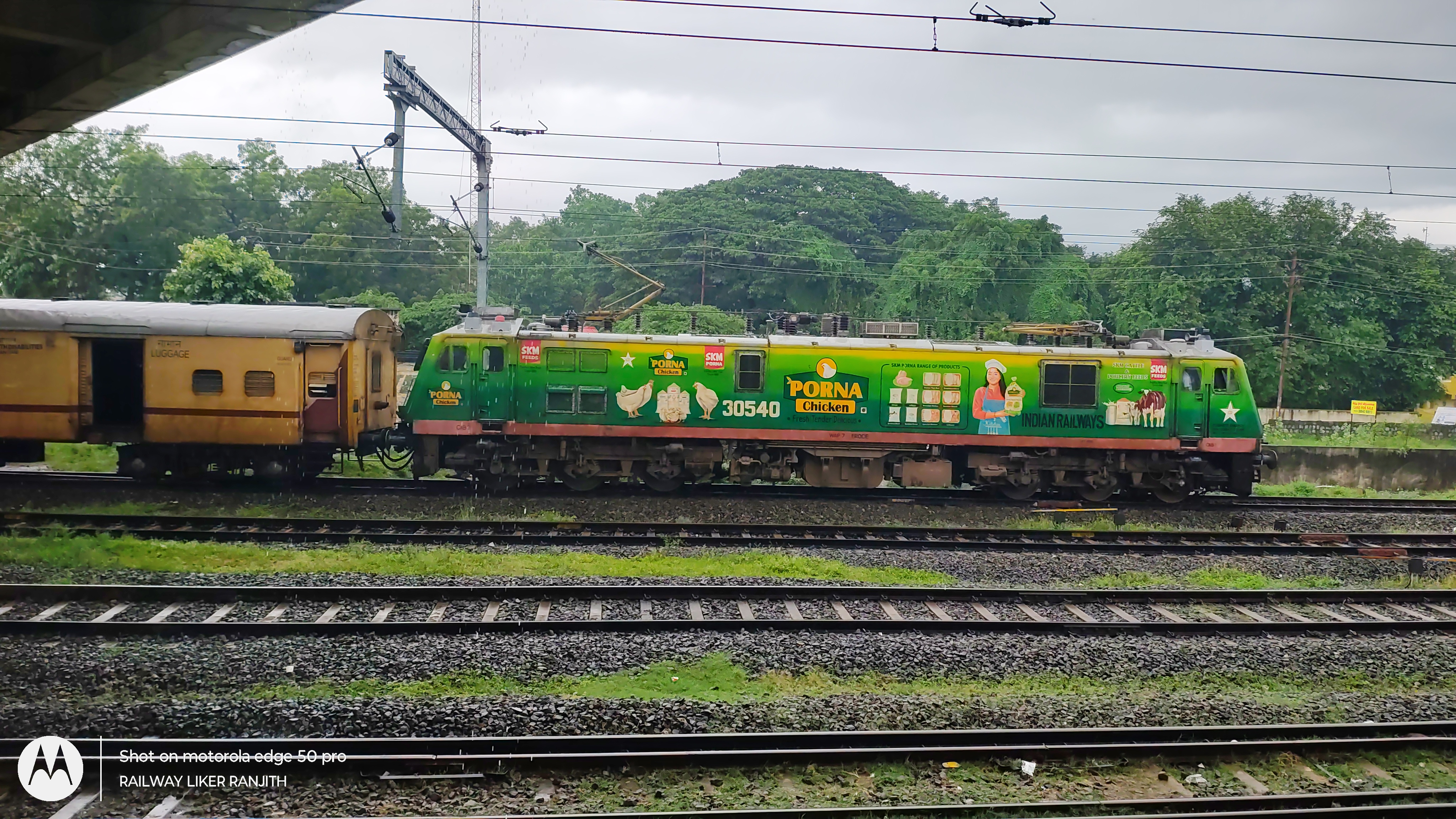 95138 S44 / Karjat - Mumbai CSMT Fast Local photo 4