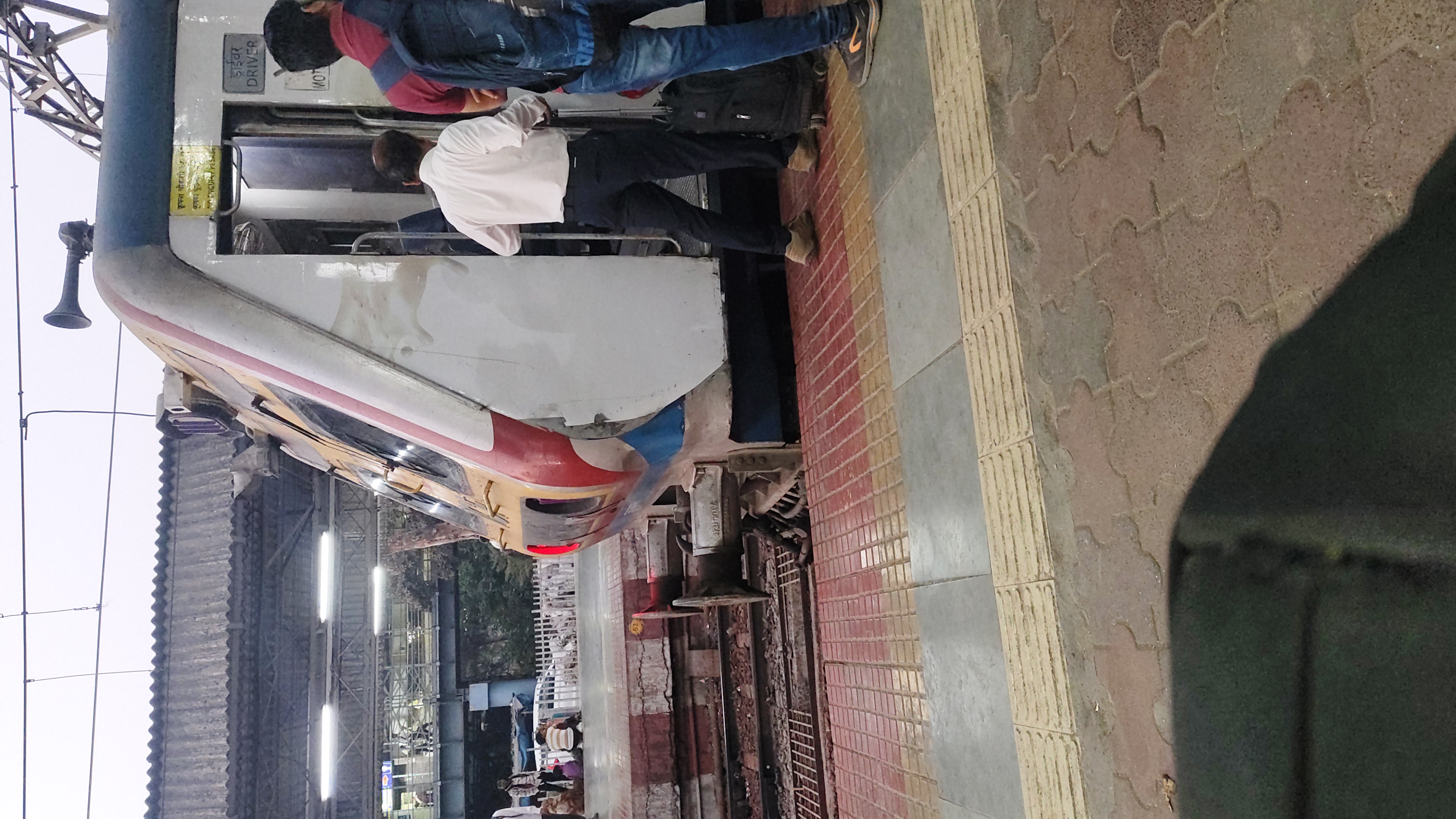 18417 Puri - Gunupur Express photo 8