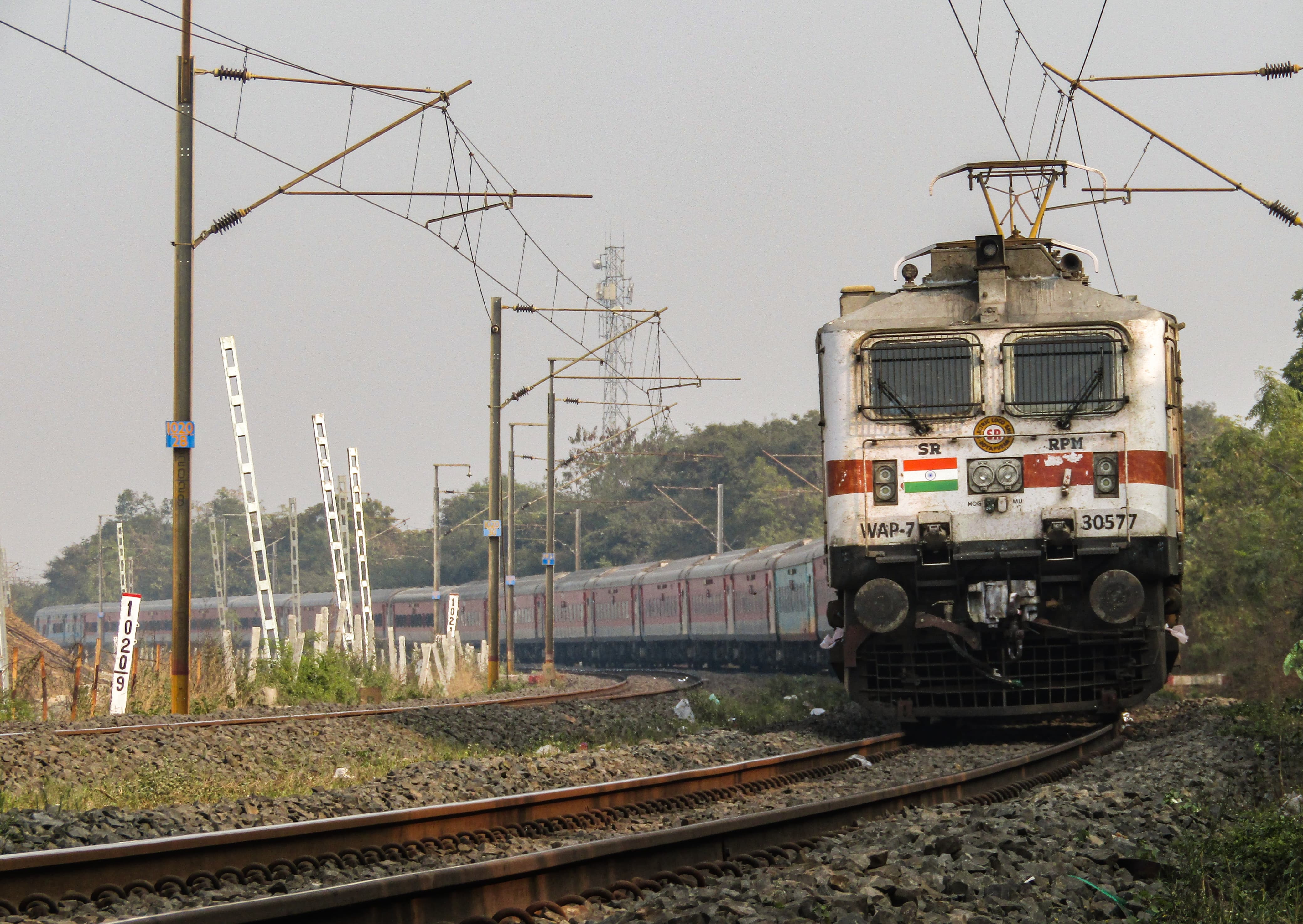 59215 Bhanvad - Porbandar Passenger photo 6
