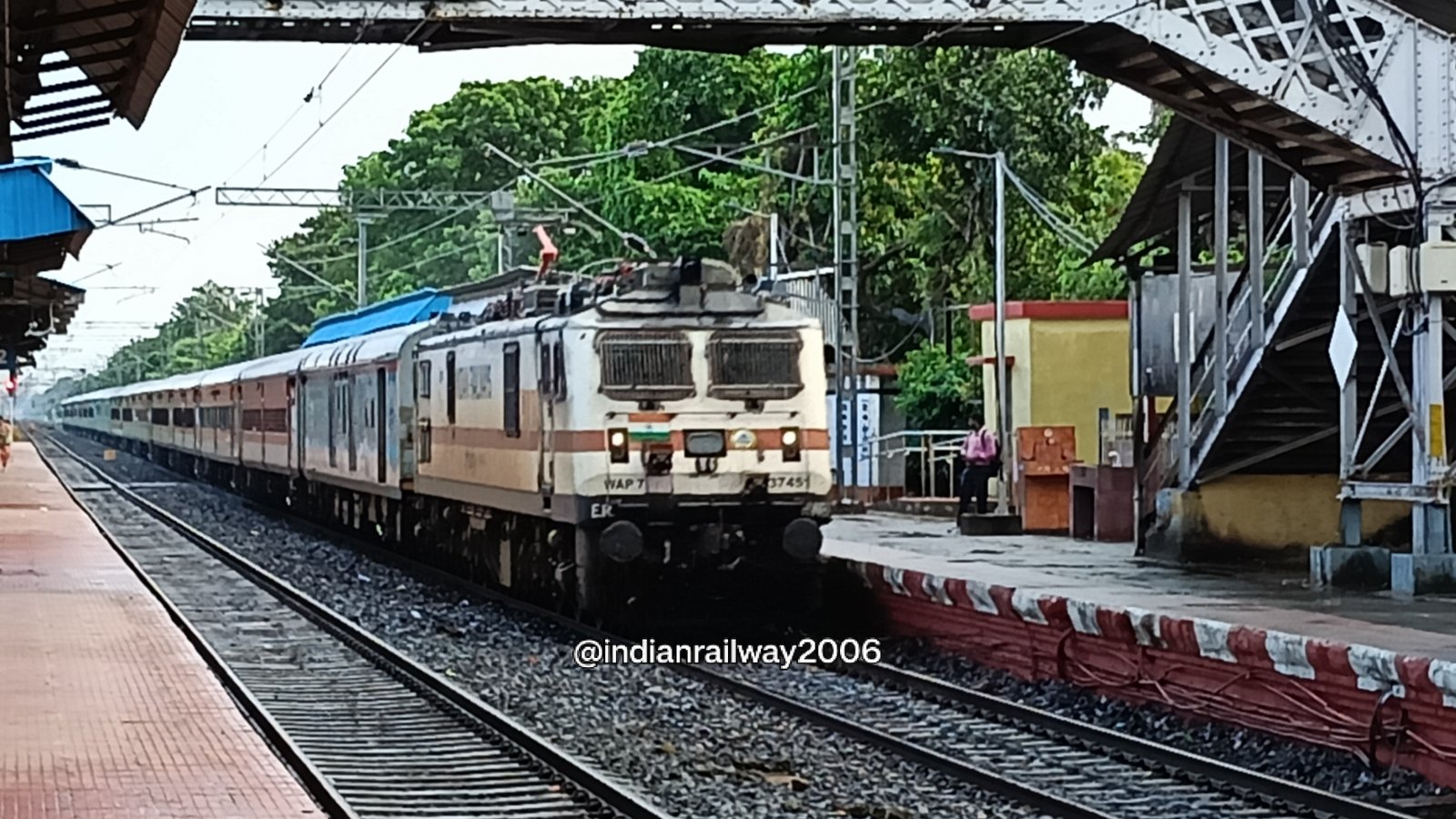 58823 Chhindwara - Mandla Fort Passenger photo 8