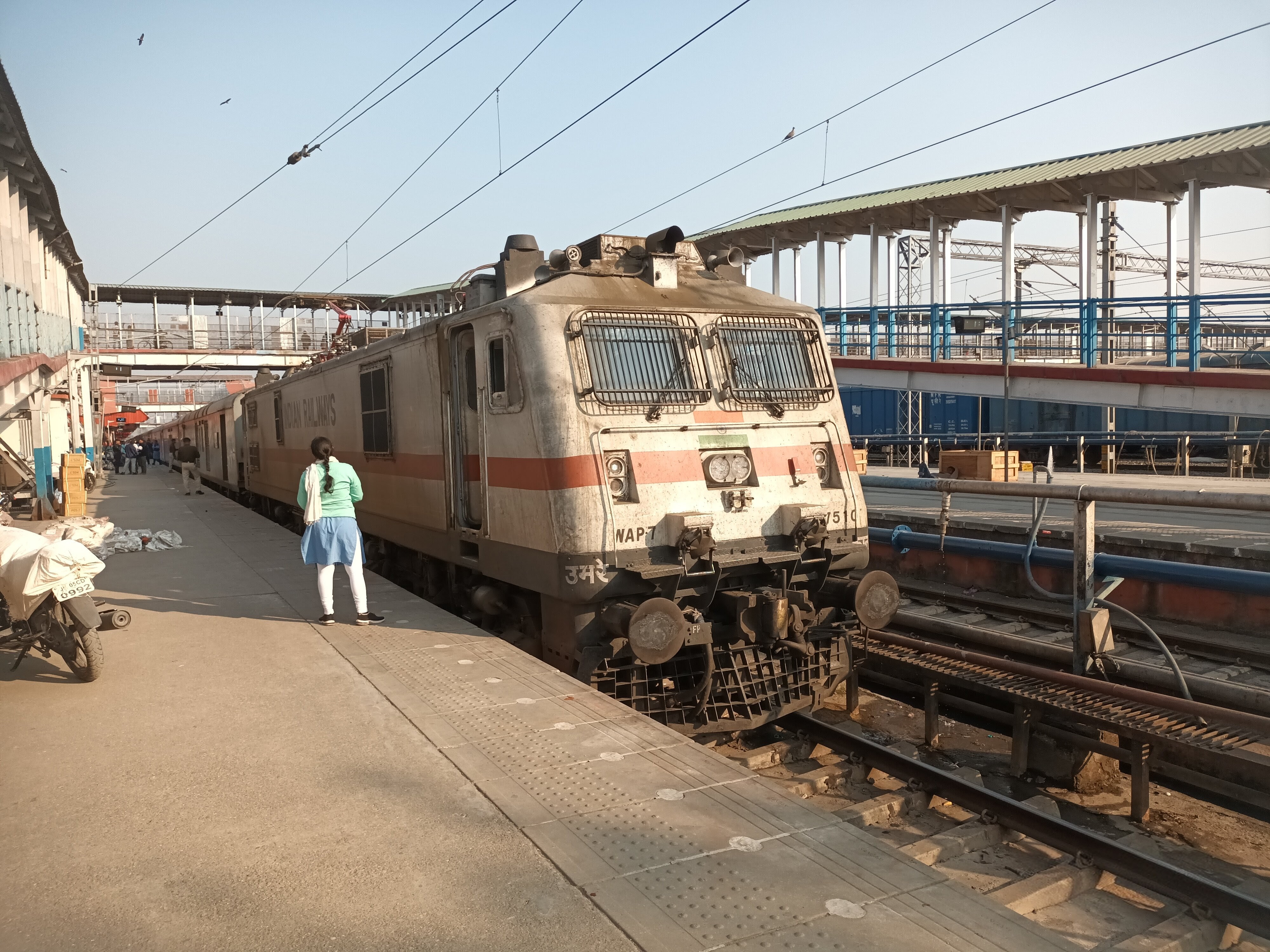 00905 BDTS-VRL FTR SPECIAL photo 6