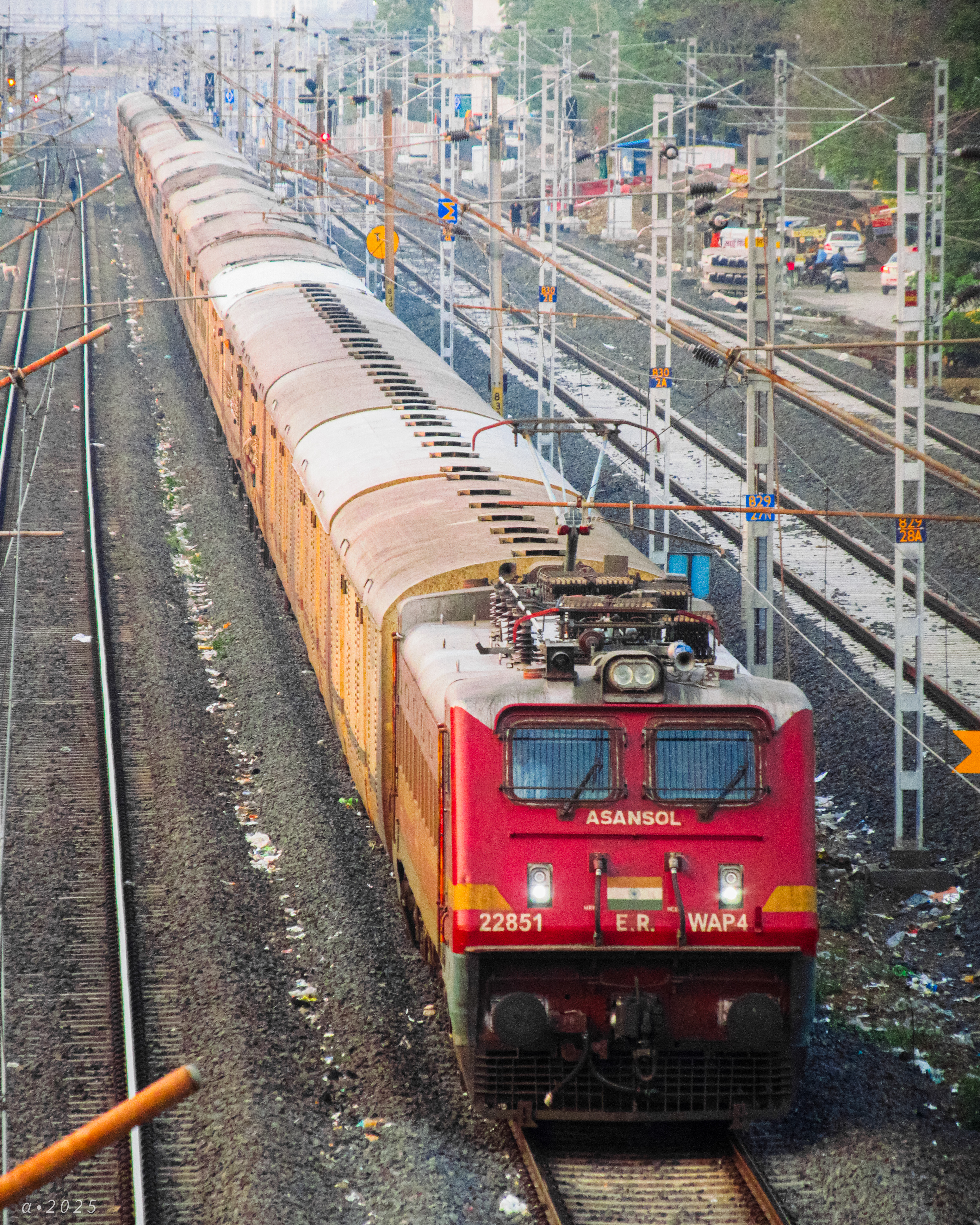 18424 Daspalla - Bhubaneswar Seva MEMU Express photo 3