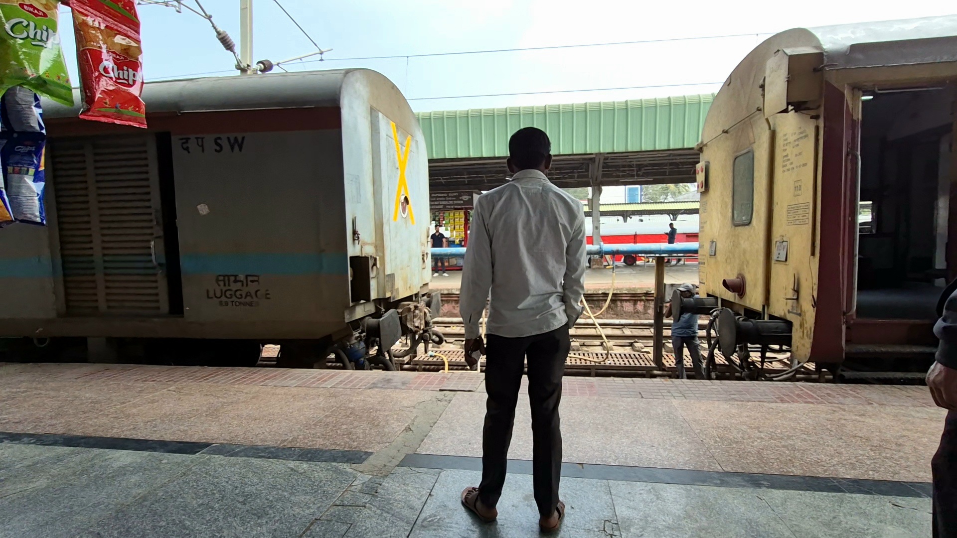 95401 N7 / Mumbai CSMT - Kasara Fast Local photo 5