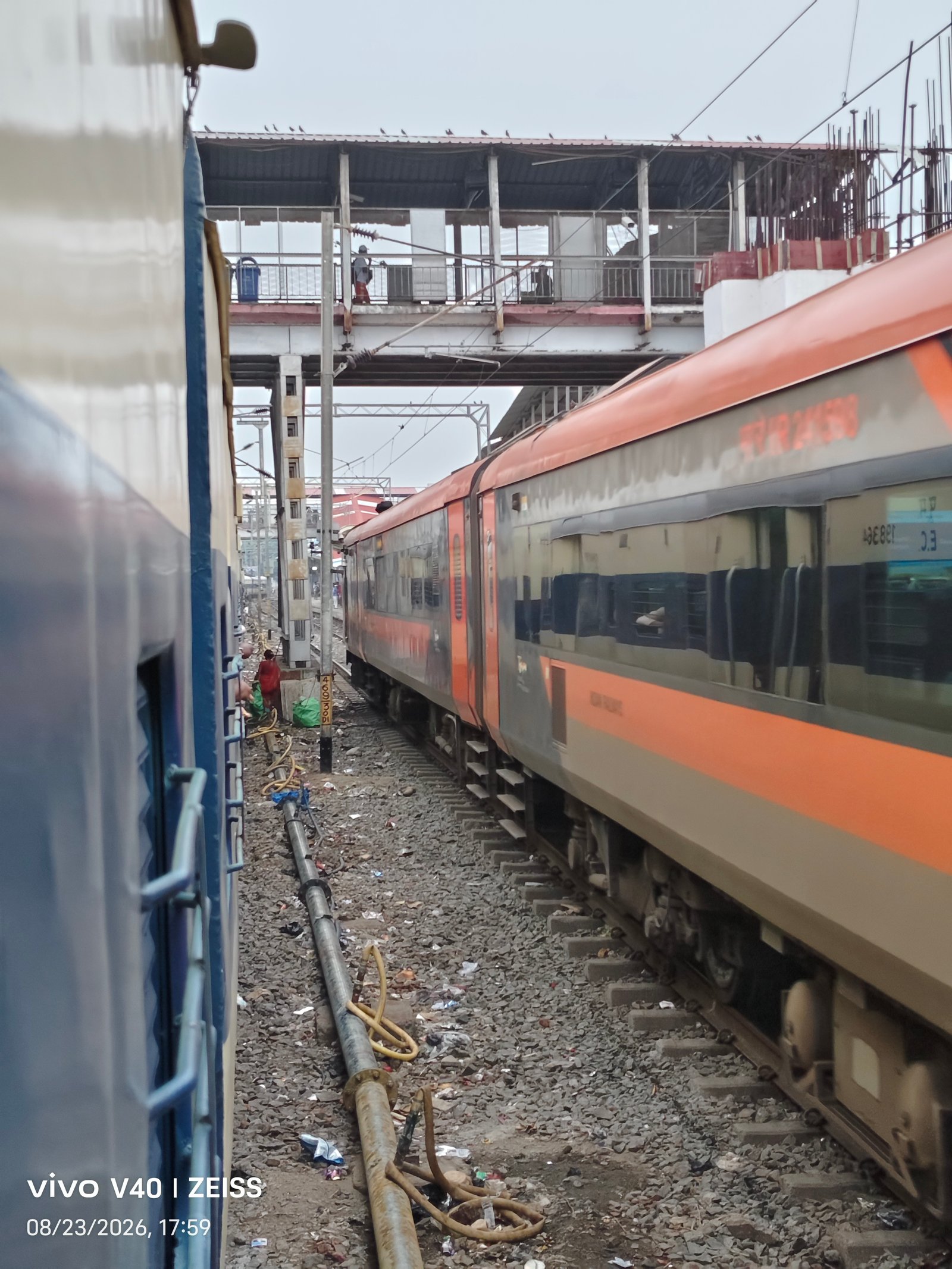 74615 Banihal - Baramula DEMU photo 4