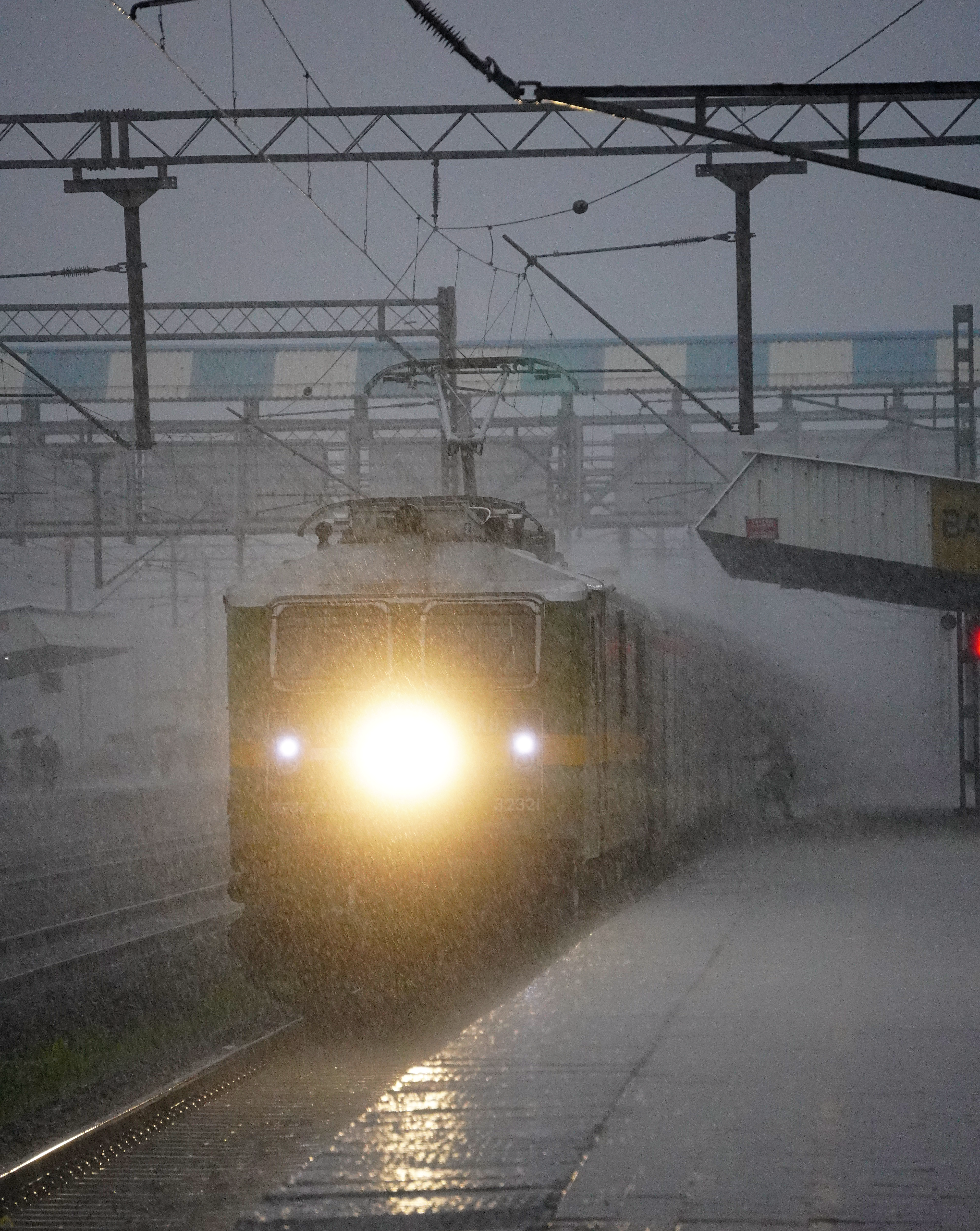 09119 Pratapnagar - Lal Kuan Special Fare SF Summer Special photo 2