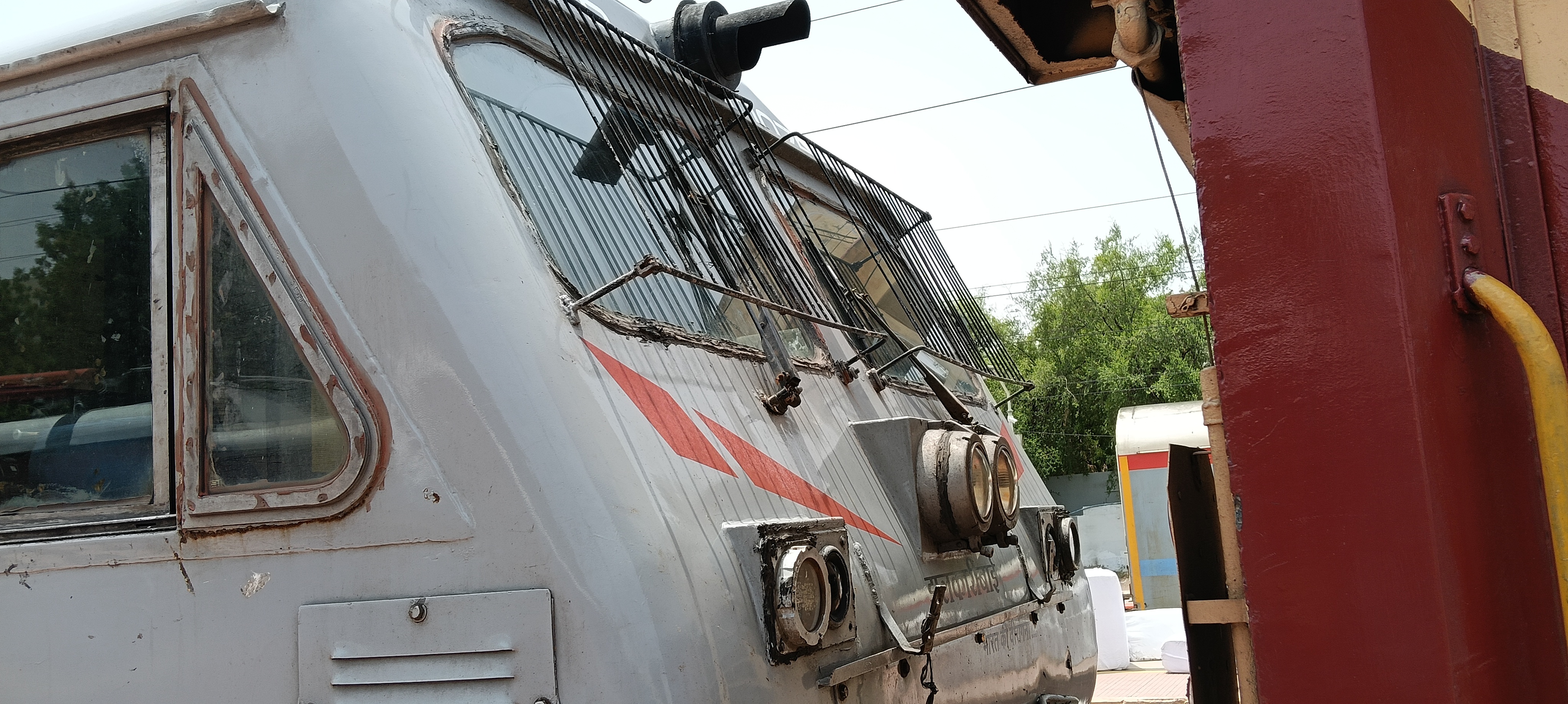 19719 Jaipur - Suratgarh Express photo 2