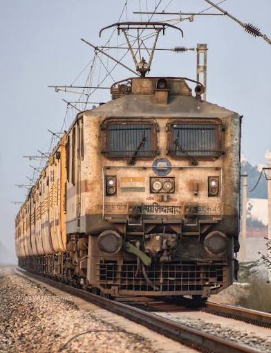 63405 Rampurhat - Sahibganj MEMU photo 5