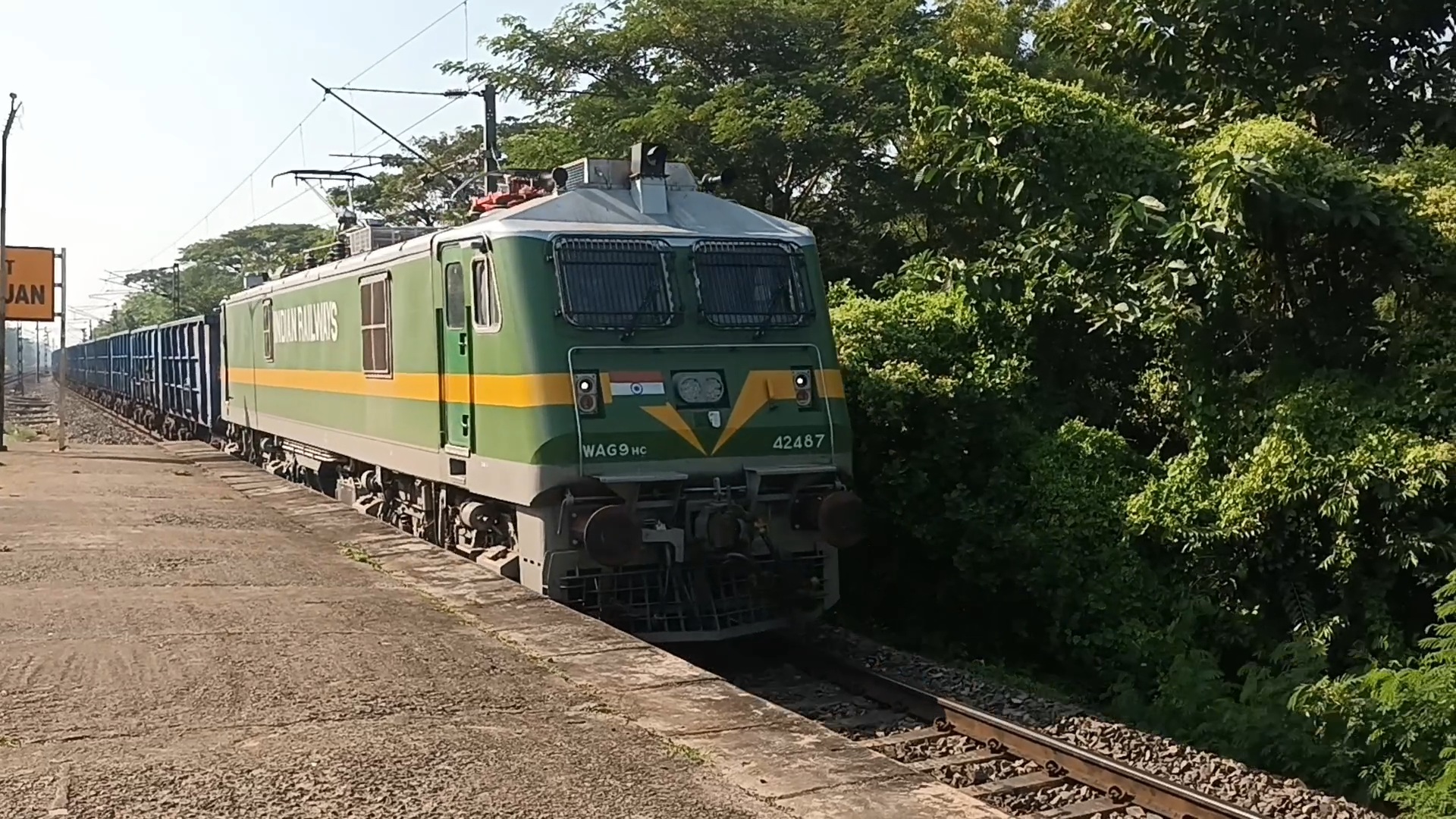 22663 Tambaram - Jodhpur Weekly SF Express photo 7