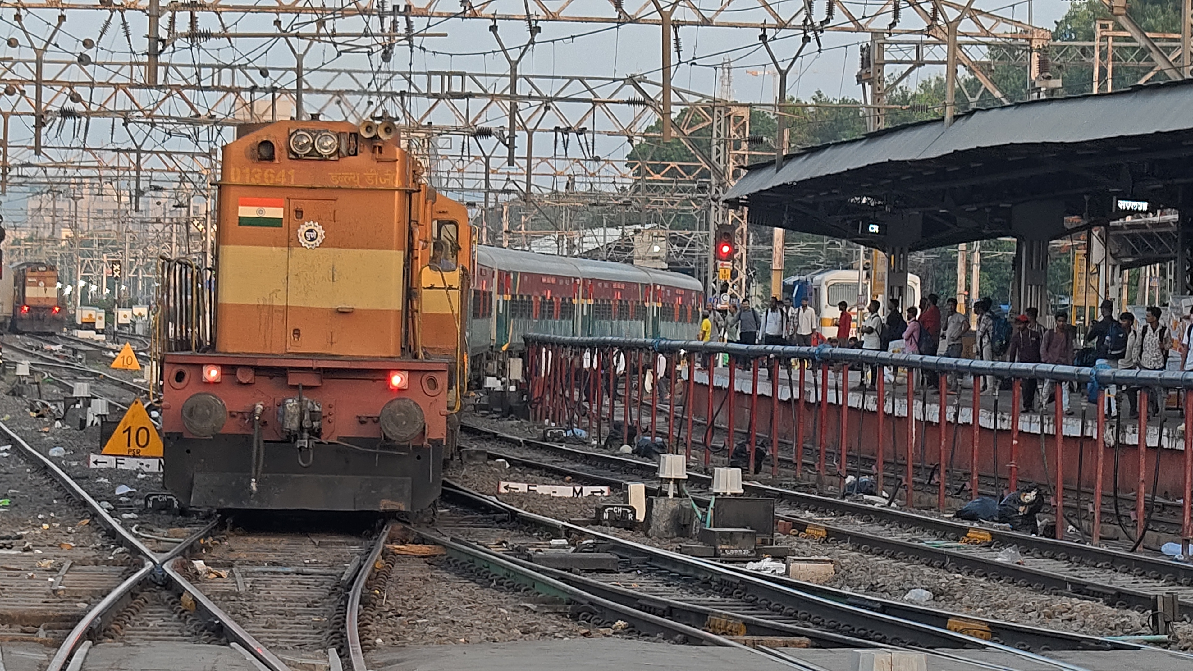 74644 Amritsar - Jalandhar City DEMU photo 5