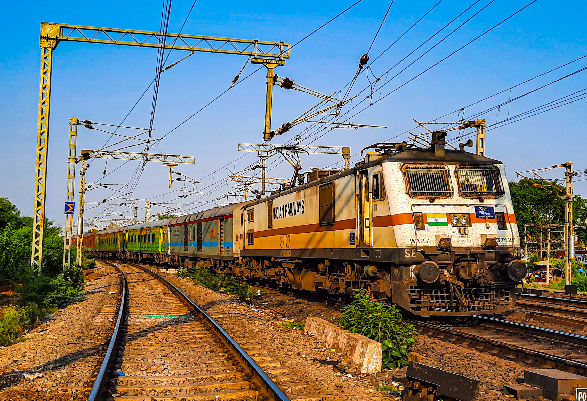 77631 Bidar - Kalaburagi (Gulbarga) DEMU photo 4