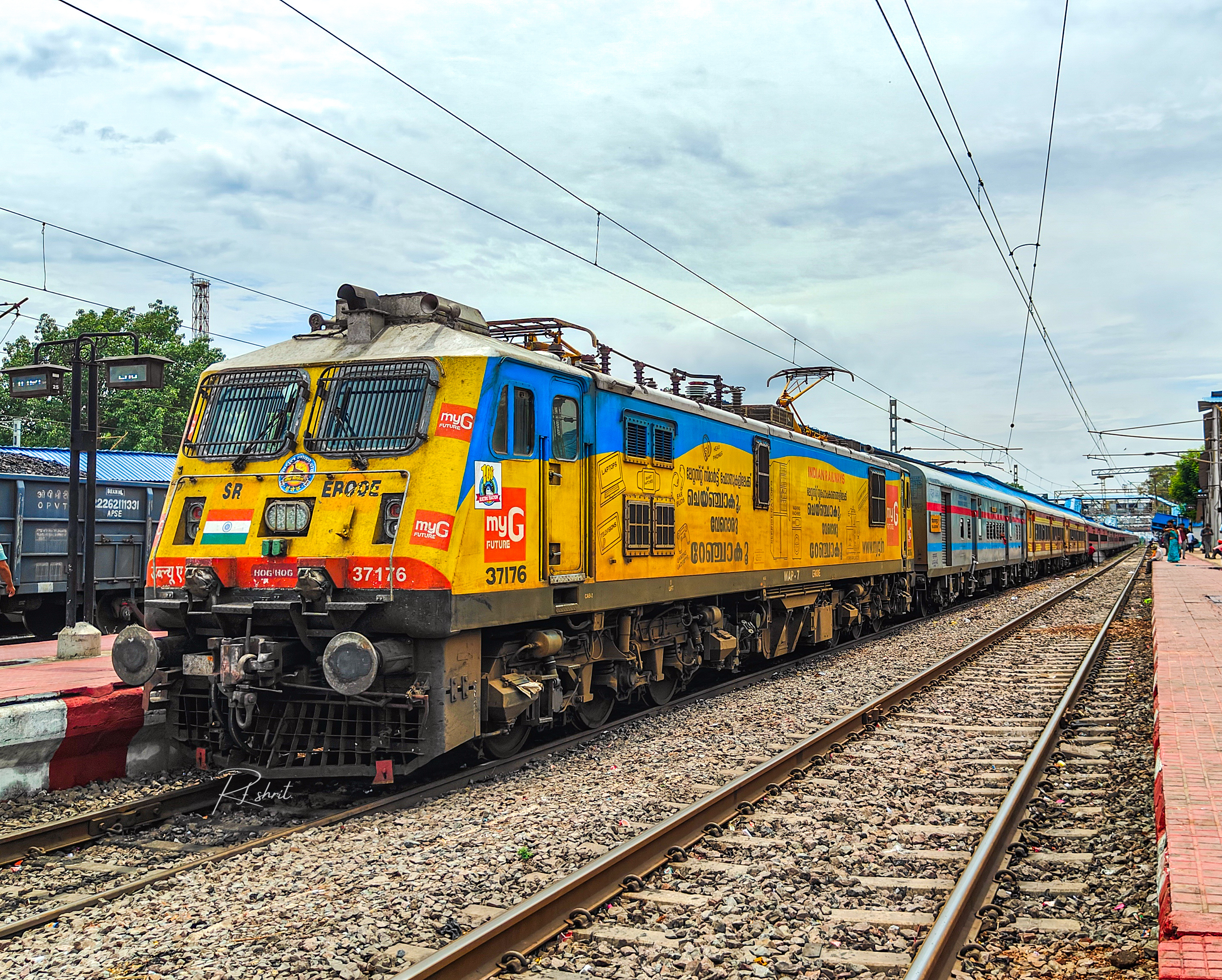 75735 Tejnarayanpur - Katihar DEMU photo 2