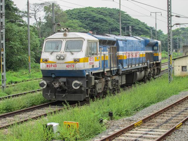 20849 Bhubaneswar - Rameswaram Weekly SF Express photo 4