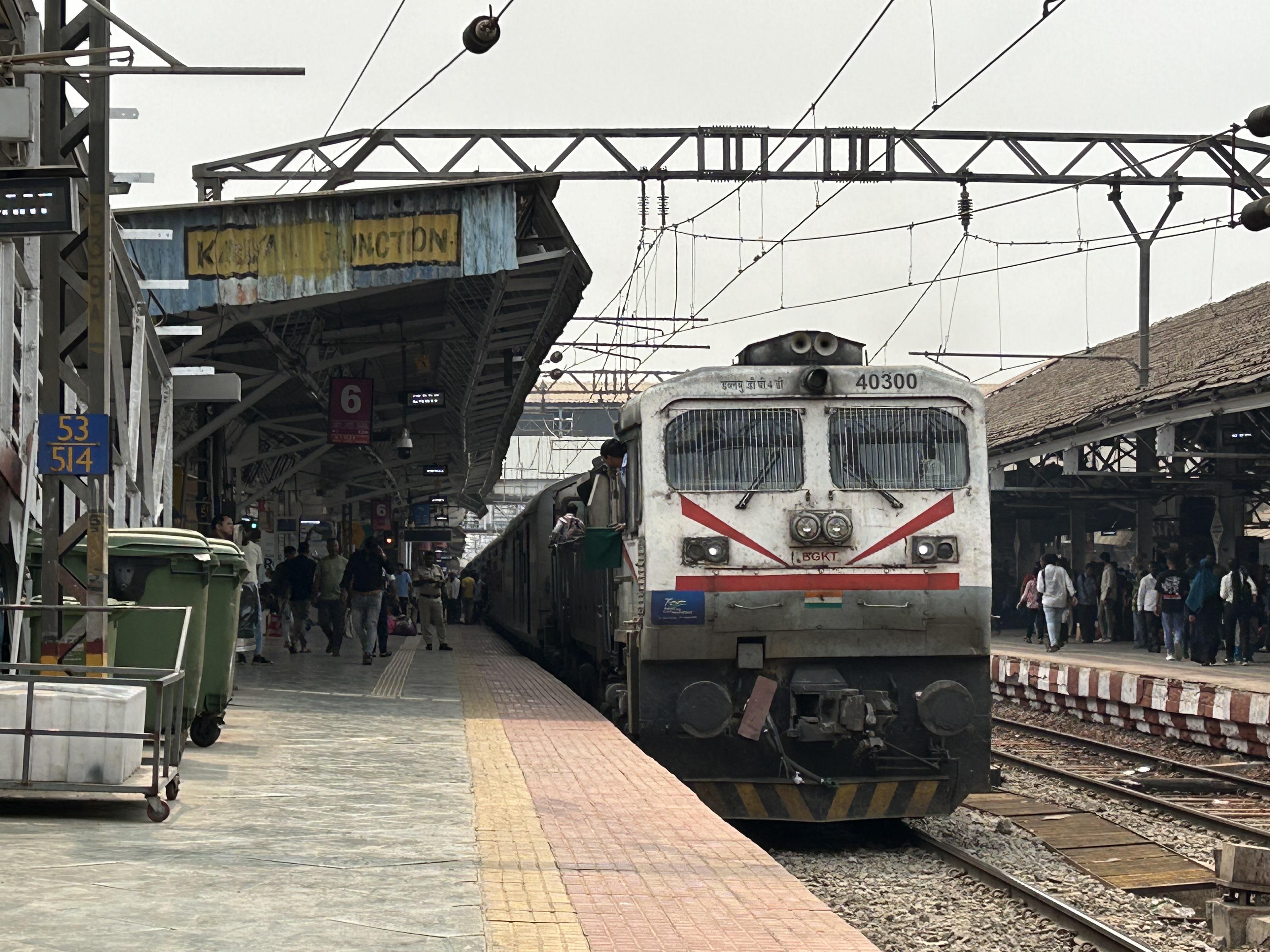 14733 Bathinda - Jaipur Express photo 4